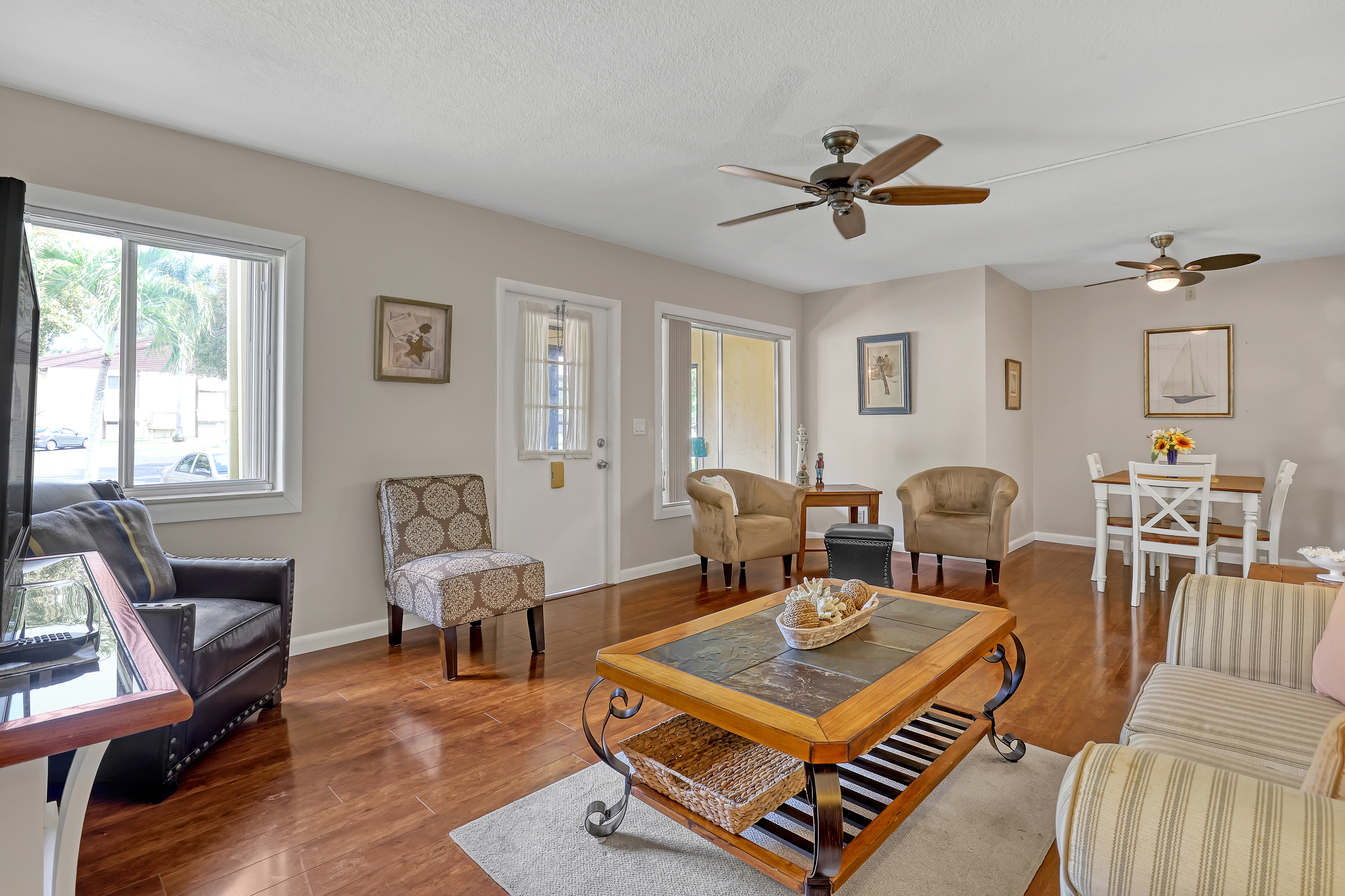  339 Pine Ridge Circle, Greenacres, FL, 33463 - 物件實景