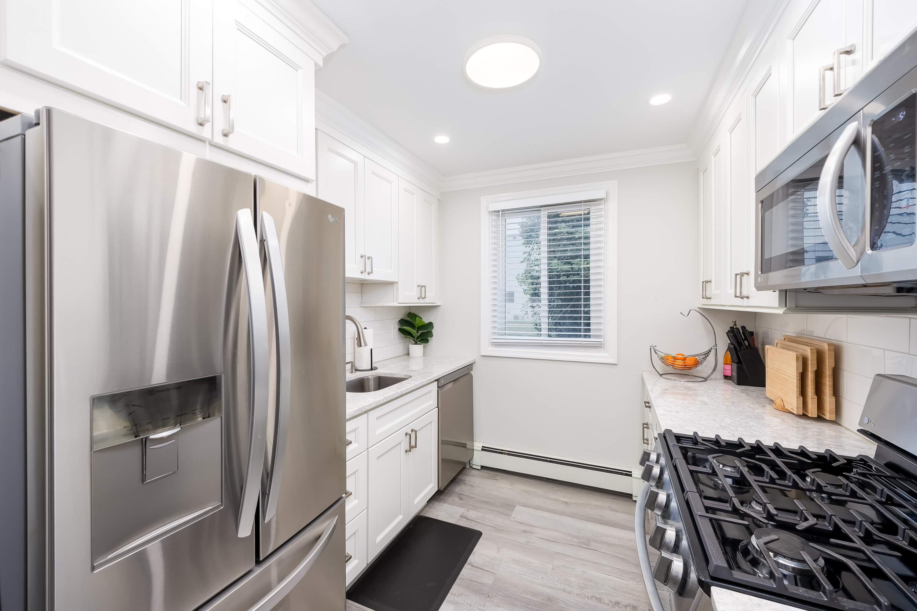  200 Merrick Road, Amityville, NY, 11701 - 物件實景