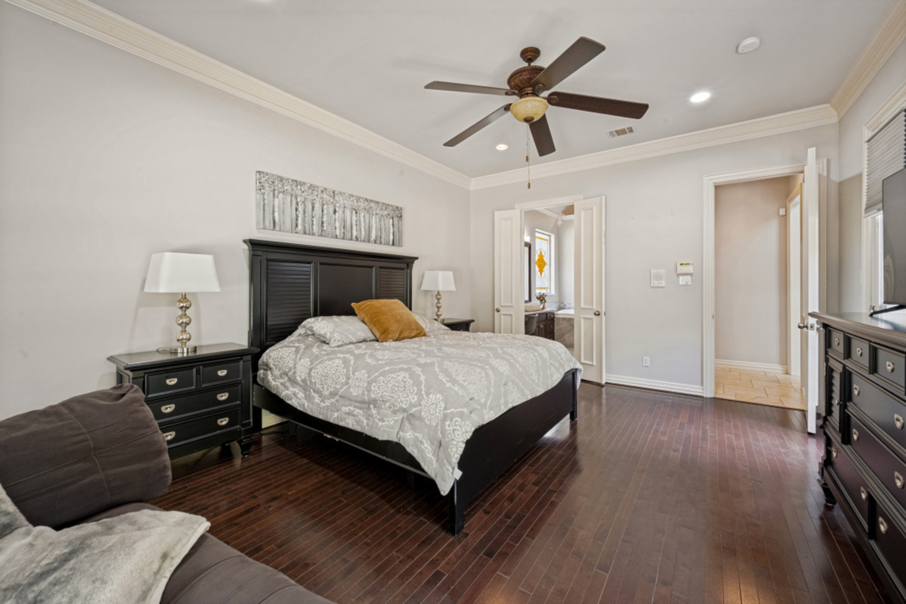  Beautiful Estate Home Located in Lakes of Somerset in Colleyville - 物件實景