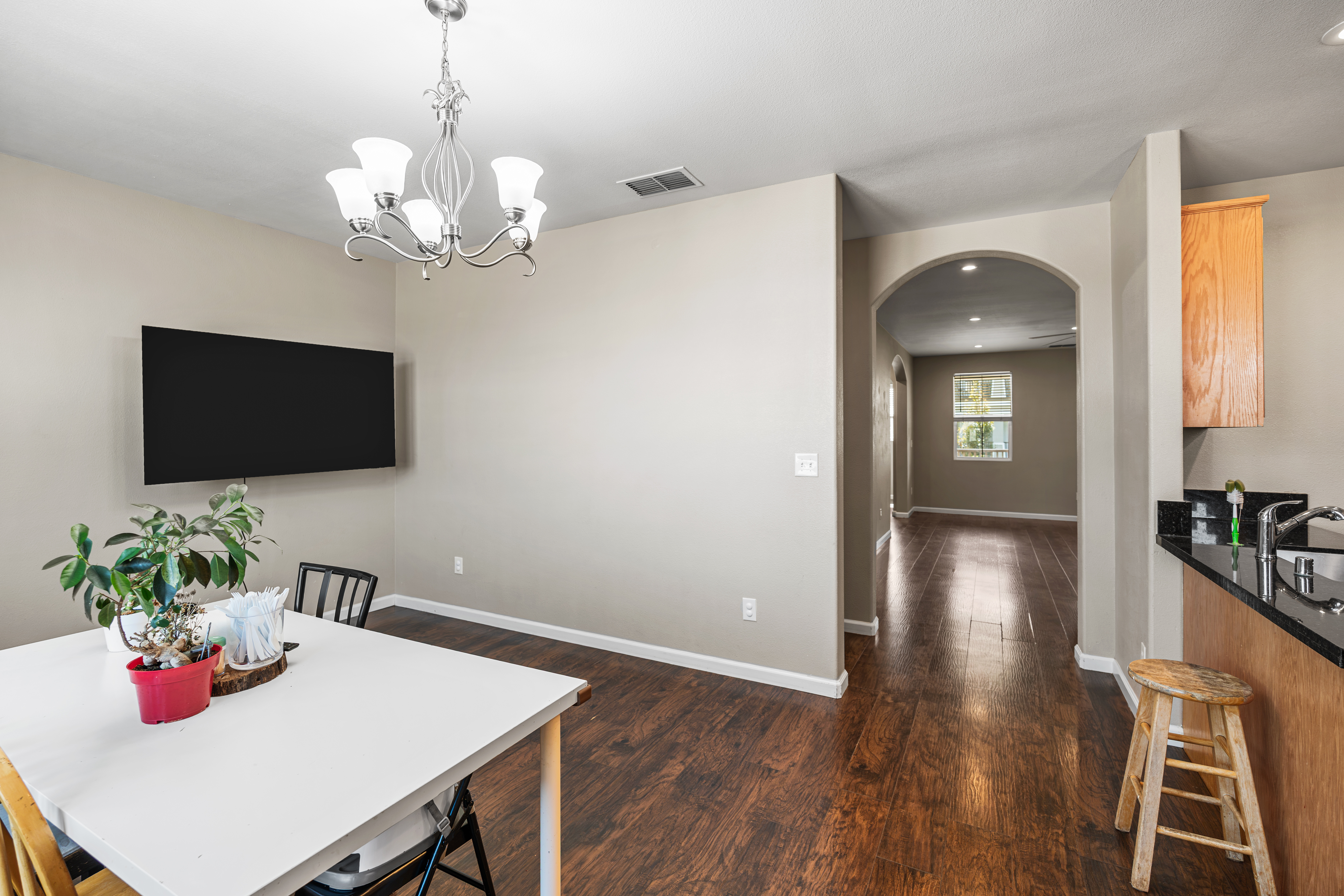  706 Anne Marie Way, Isleton, CA 95641 - 物件實景