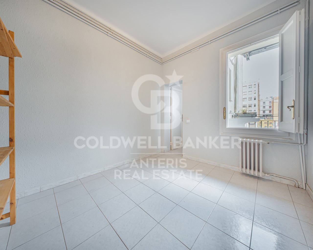 Barcelona, Catalonia, ES, 6 Bedrooms Bedrooms, ,3 BathroomsBathrooms,Residential,For Sale,1907605