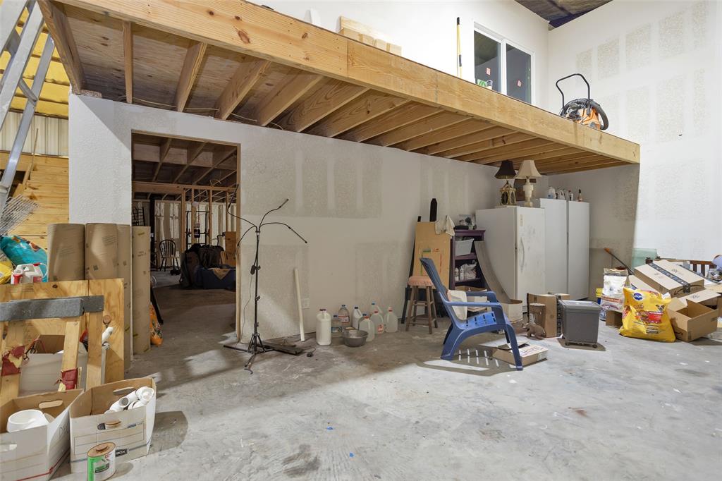 Conroe, Texas, 77302, United States, 4 Bedrooms Bedrooms, ,4 BathroomsBathrooms,Residential,For Sale,1981882