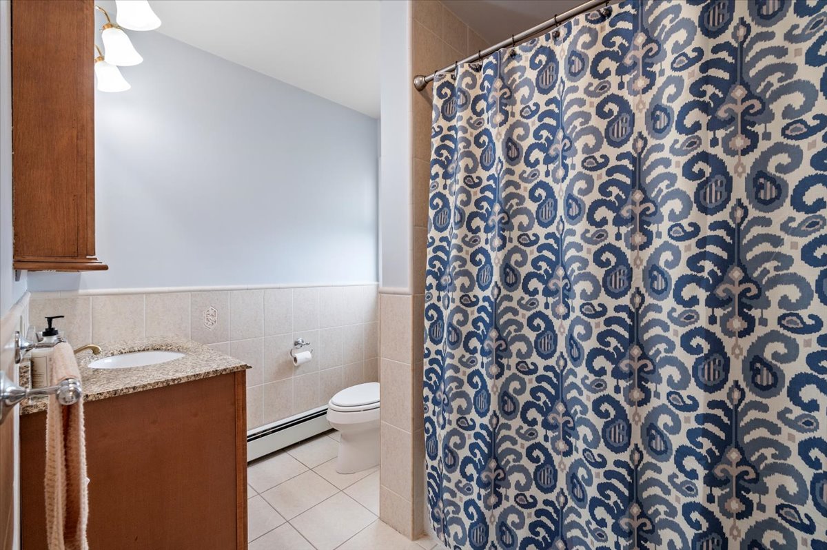 Bethpage, New York, 11714, United States, 4 Bedrooms Bedrooms, ,3 BathroomsBathrooms,Residential,For Sale,1905713
