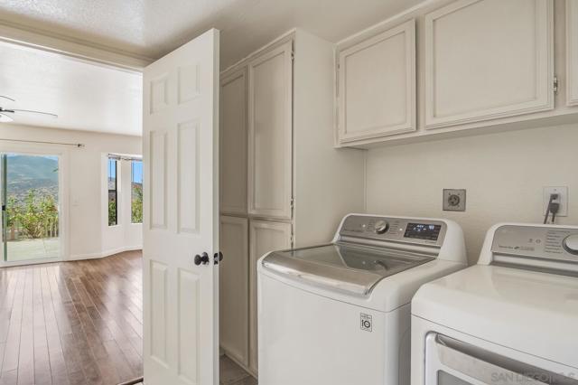 Spring Valley, California, 91977, United States, 4 Bedrooms Bedrooms, ,3 BathroomsBathrooms,Residential,For Sale,1923507
