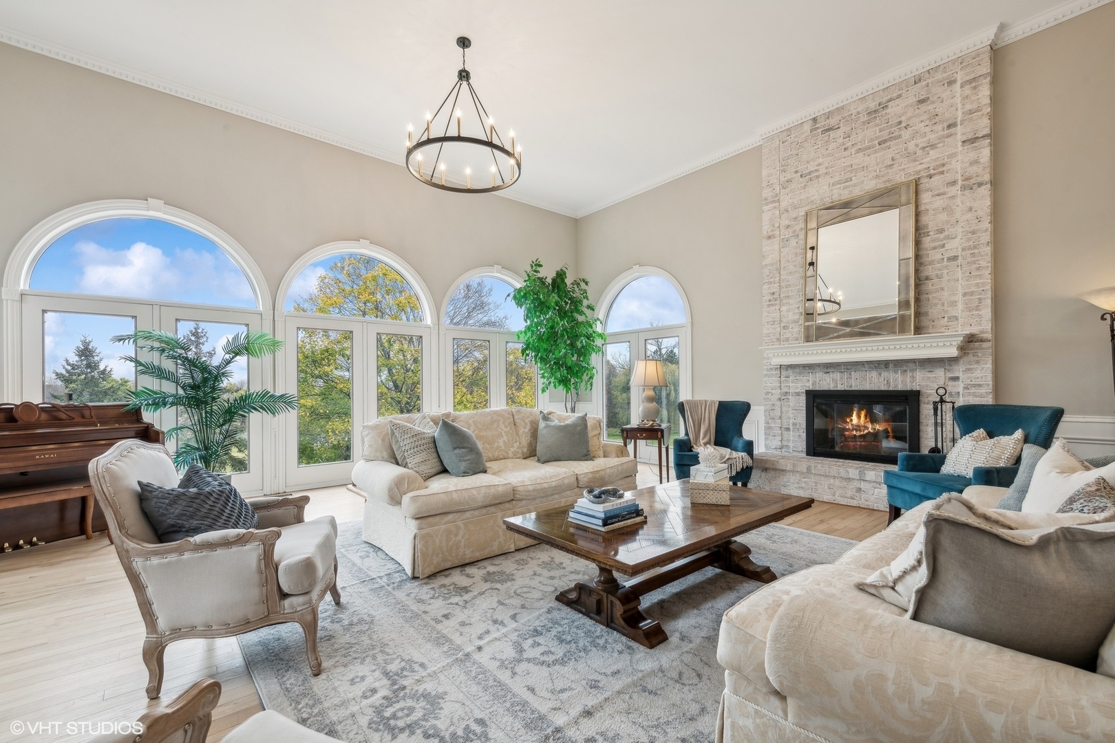 Inverness, Illinois, 60010, United States, 5 Bedrooms Bedrooms, ,6 BathroomsBathrooms,Residential,For Sale,1927406