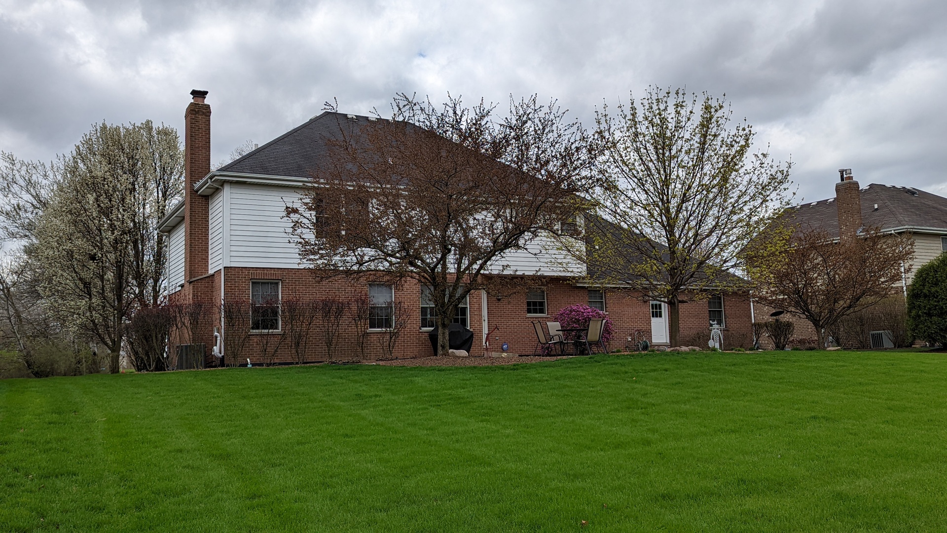 Frankfort, Illinois, 60423, United States, 5 Bedrooms Bedrooms, ,3 BathroomsBathrooms,Residential,For Sale,1923148
