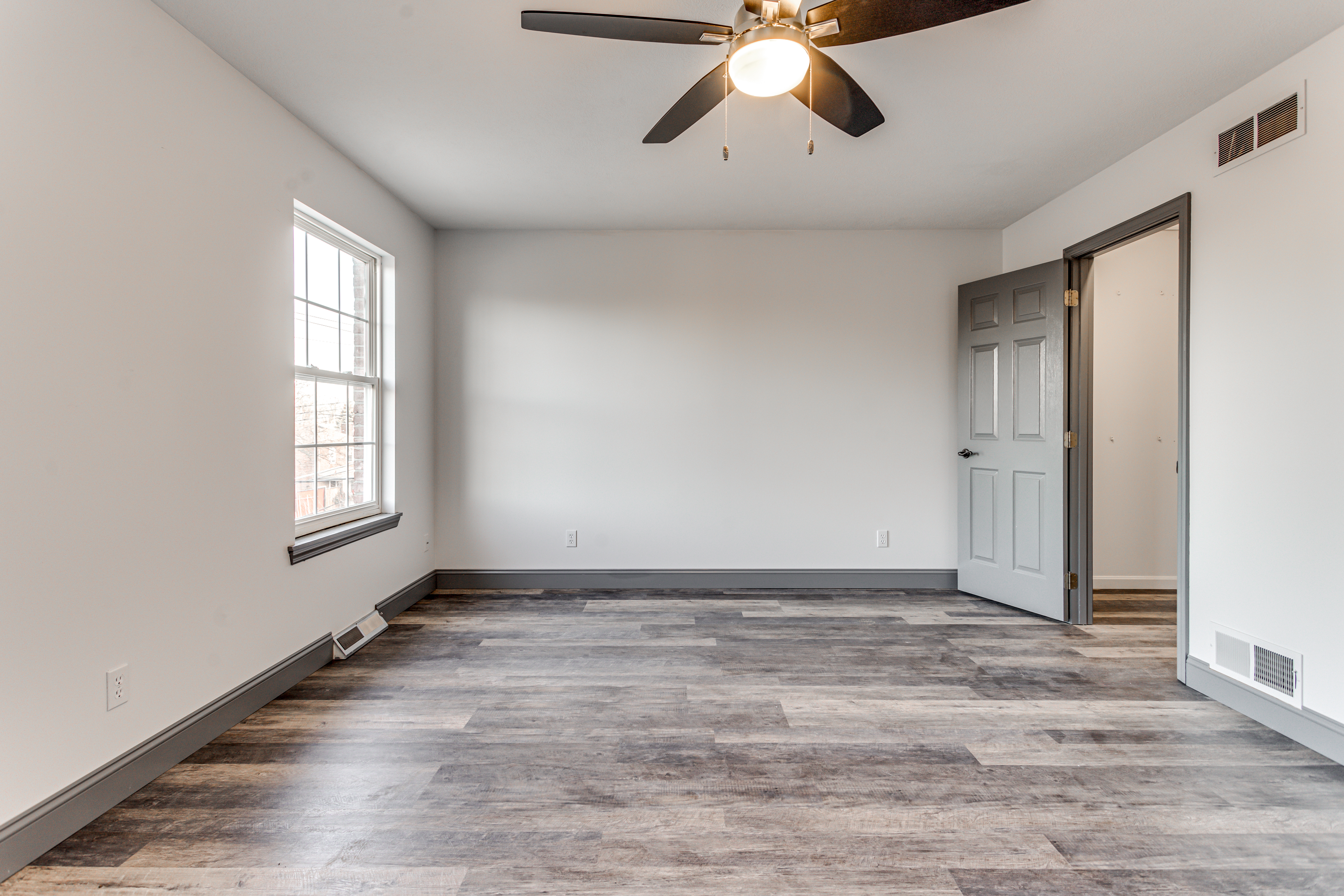  1006-1008 Middletown Road, Pittsburgh, PA 15205 - 物件實景