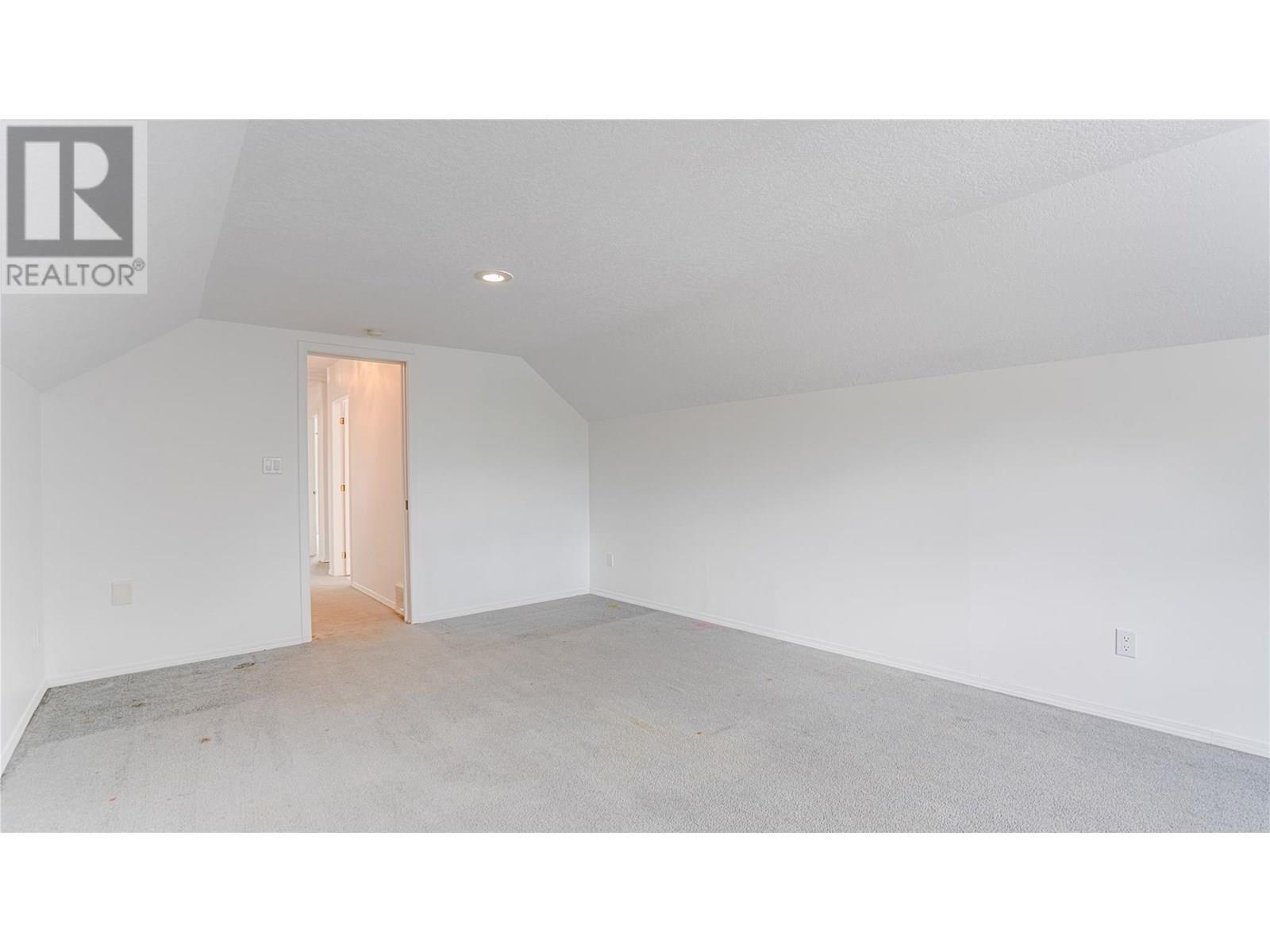 LUMBY, British Columbia, V0E 2G5, CA, 3 Bedrooms Bedrooms, ,2 BathroomsBathrooms,Residential,For Sale,1906205