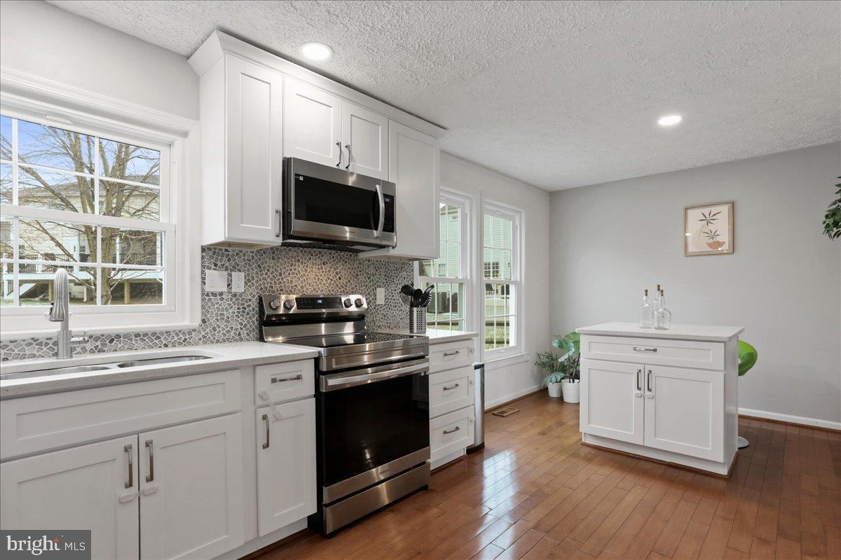 New Market, Maryland, 21774, United States, 5 Bedrooms Bedrooms, ,4 BathroomsBathrooms,Residential,For Sale,2008172