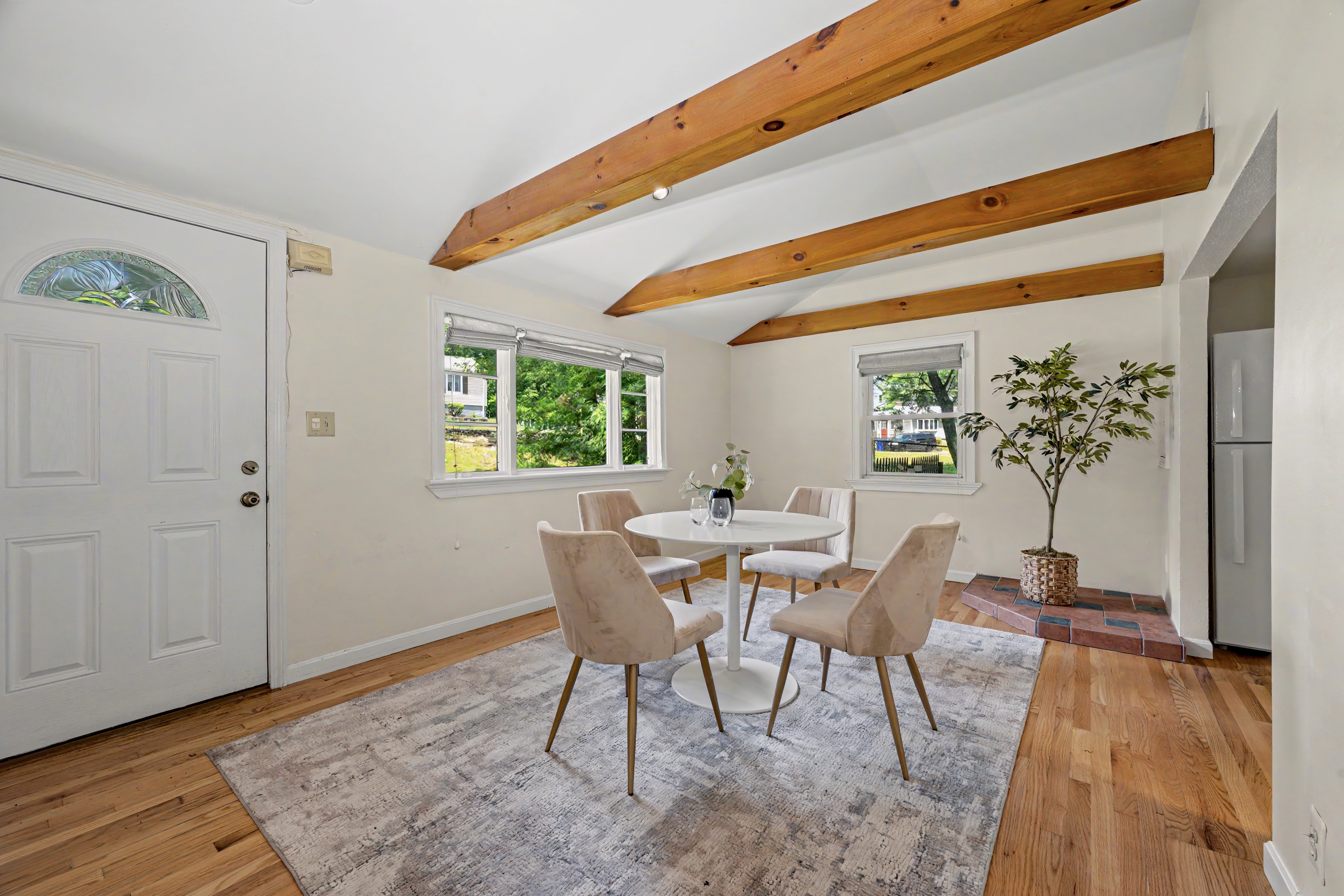  12 Vista Circle, Arlington, MA, 02474 - 物件實景