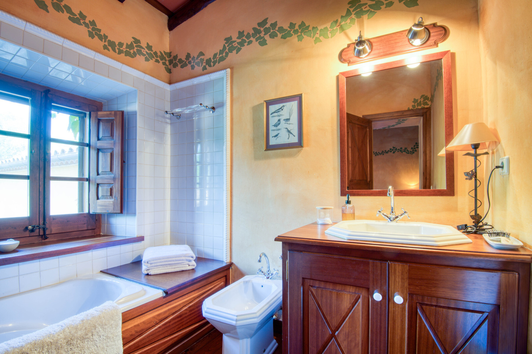  16th century farmhouse restored with charm in Santa Cristina d