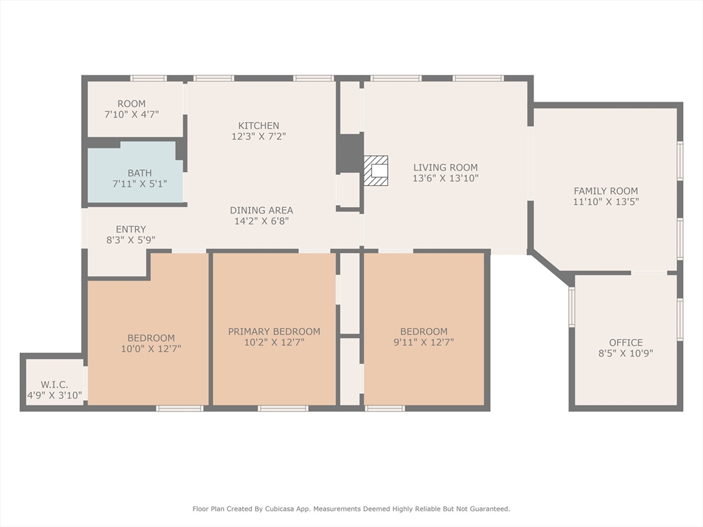 Worcester, Massachusetts, 01603, United States, 9 Bedrooms Bedrooms, ,3 BathroomsBathrooms,Residential,For Sale,1927945