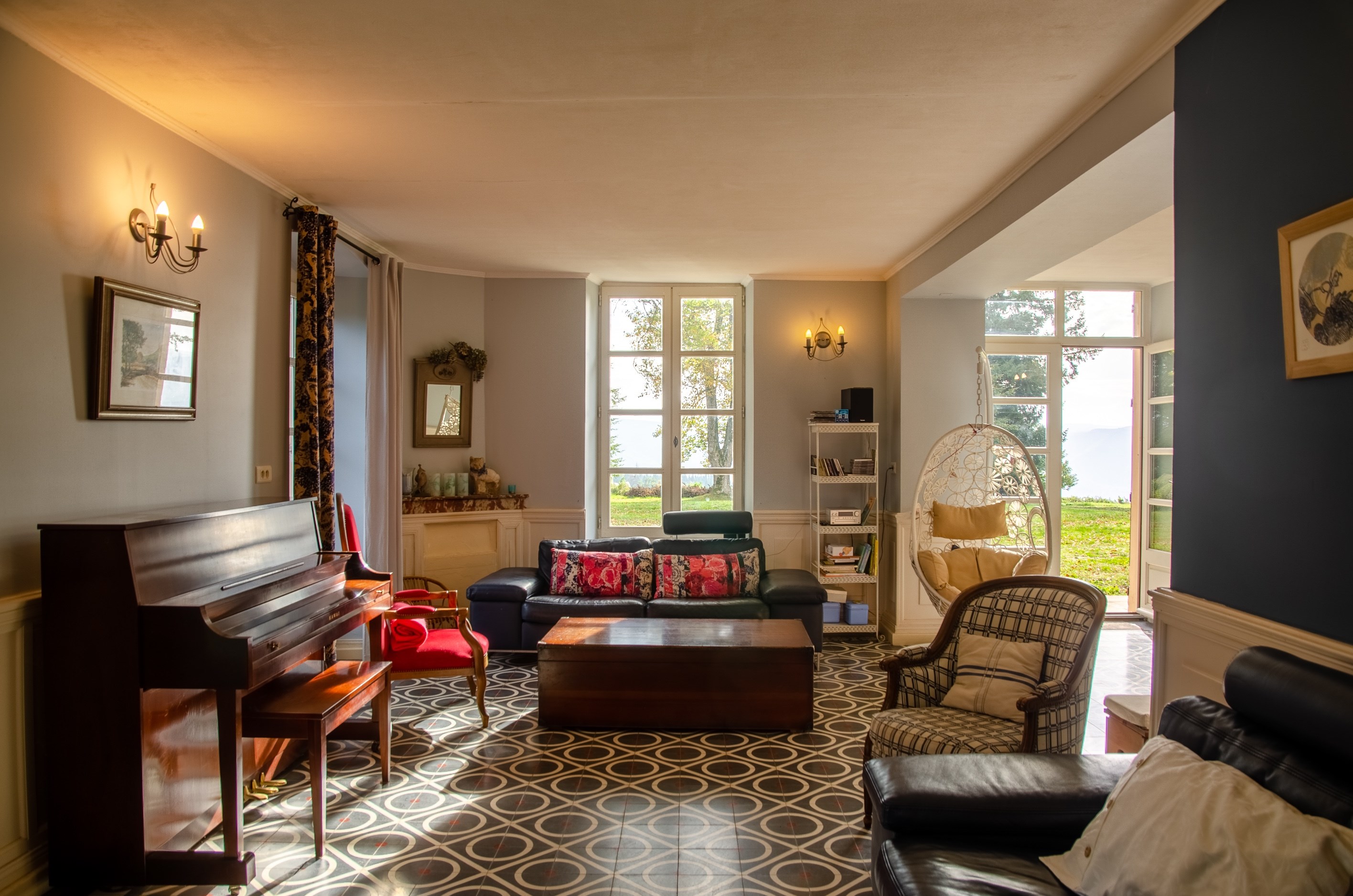  Maison de Maître and gîtes with a view of the Montagne Noire - 物件實景