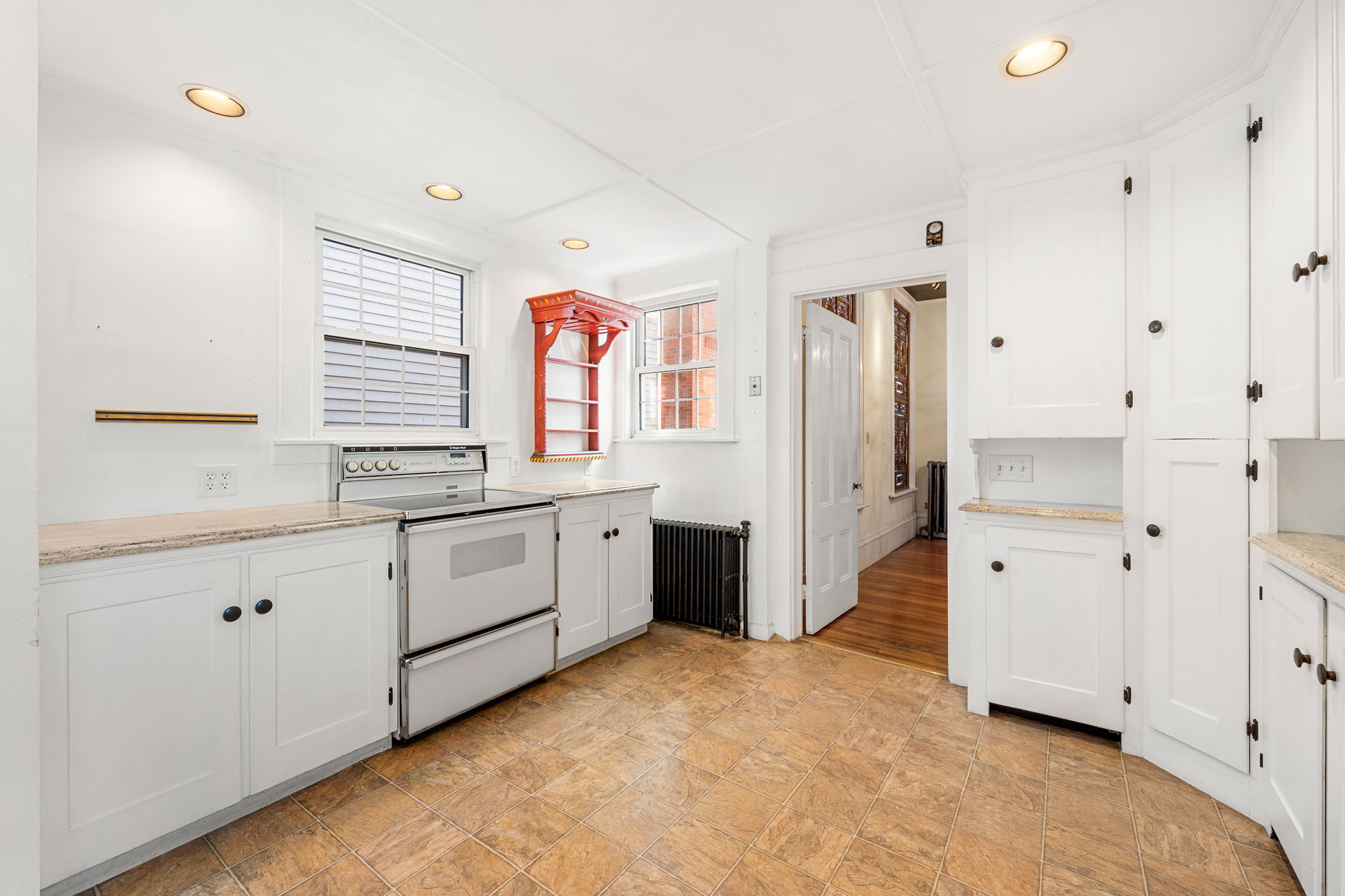  154 High St, Newburyport, MA, 01950 - 物件實景