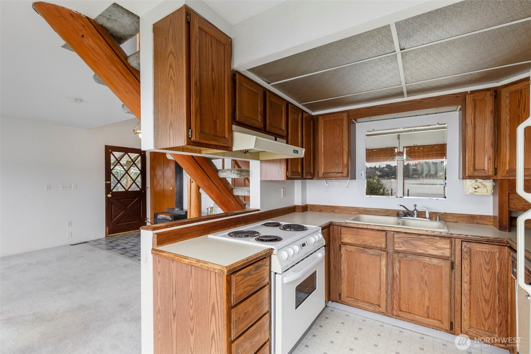 Fox Island, Washington, 98333, United States, 4 Bedrooms Bedrooms, ,4 BathroomsBathrooms,Residential,For Sale,1941016