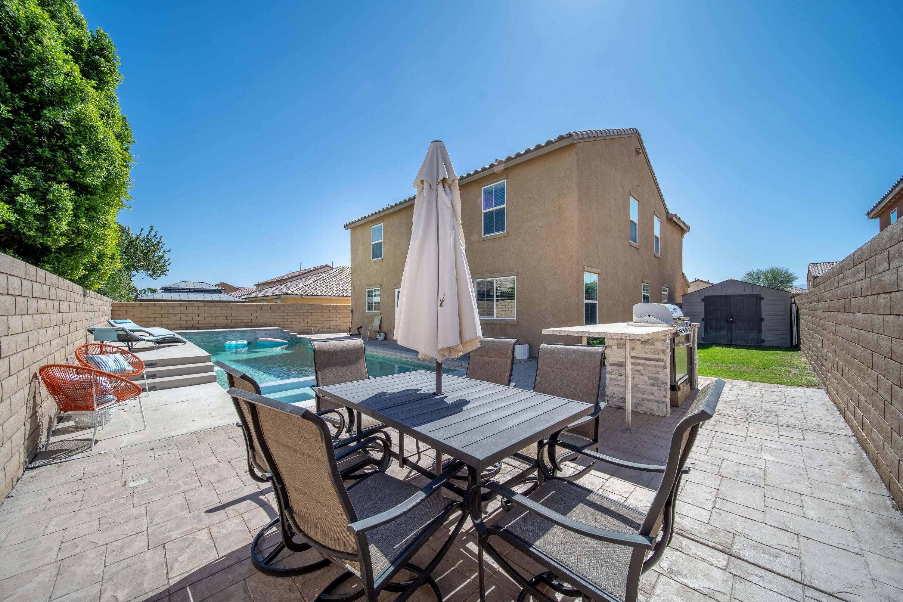 Coachella, California, 92236, United States, 5 Bedrooms Bedrooms, ,3 BathroomsBathrooms,Residential,For Sale,1986838