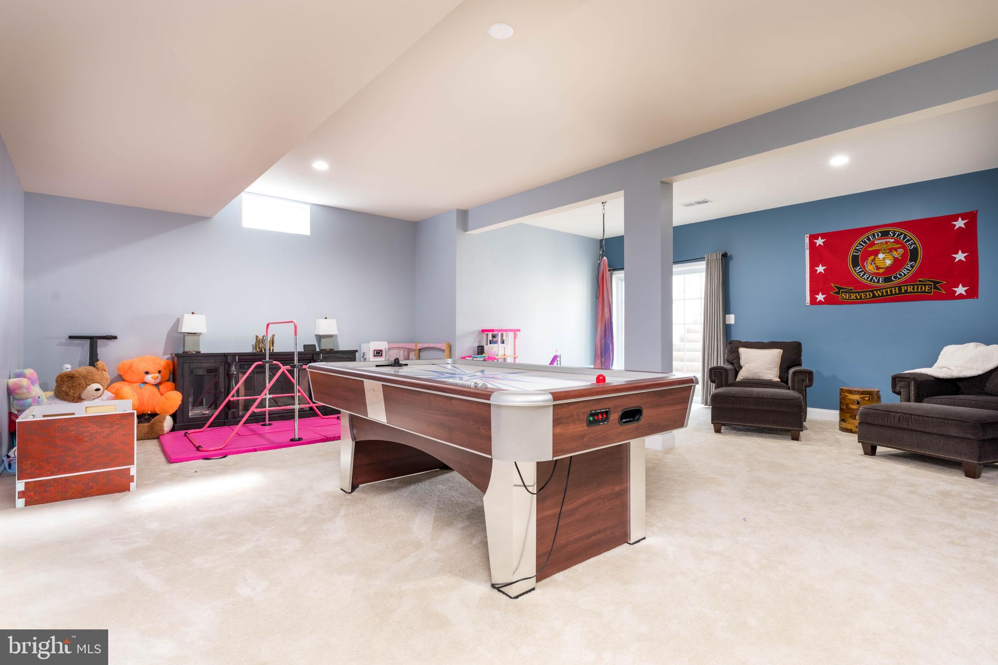 Haymarket, Virginia, 20169, United States, 4 Bedrooms Bedrooms, ,5 BathroomsBathrooms,Residential,For Sale,2048396