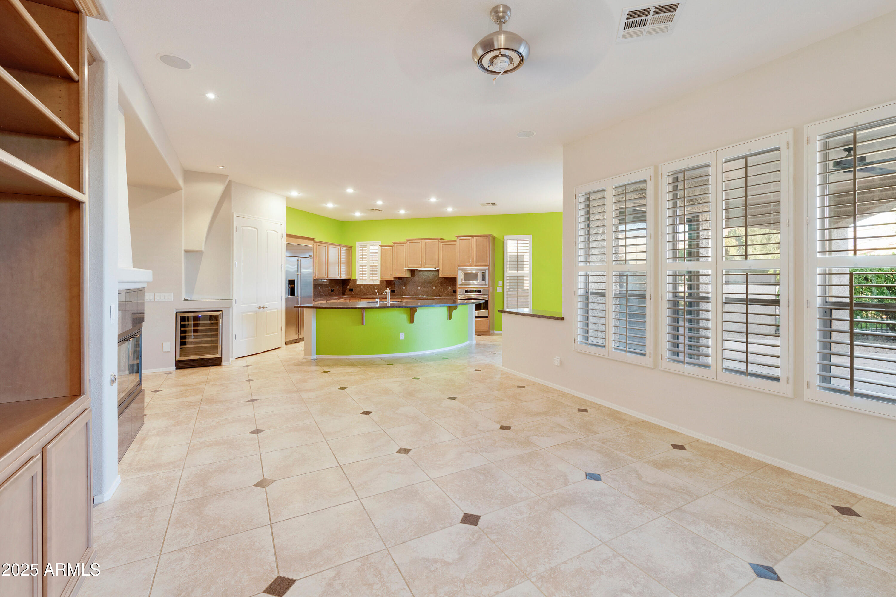 Gilbert, Arizona, 85298, United States, 2 Bedrooms Bedrooms, ,2 BathroomsBathrooms,Residential,For Sale,1993246