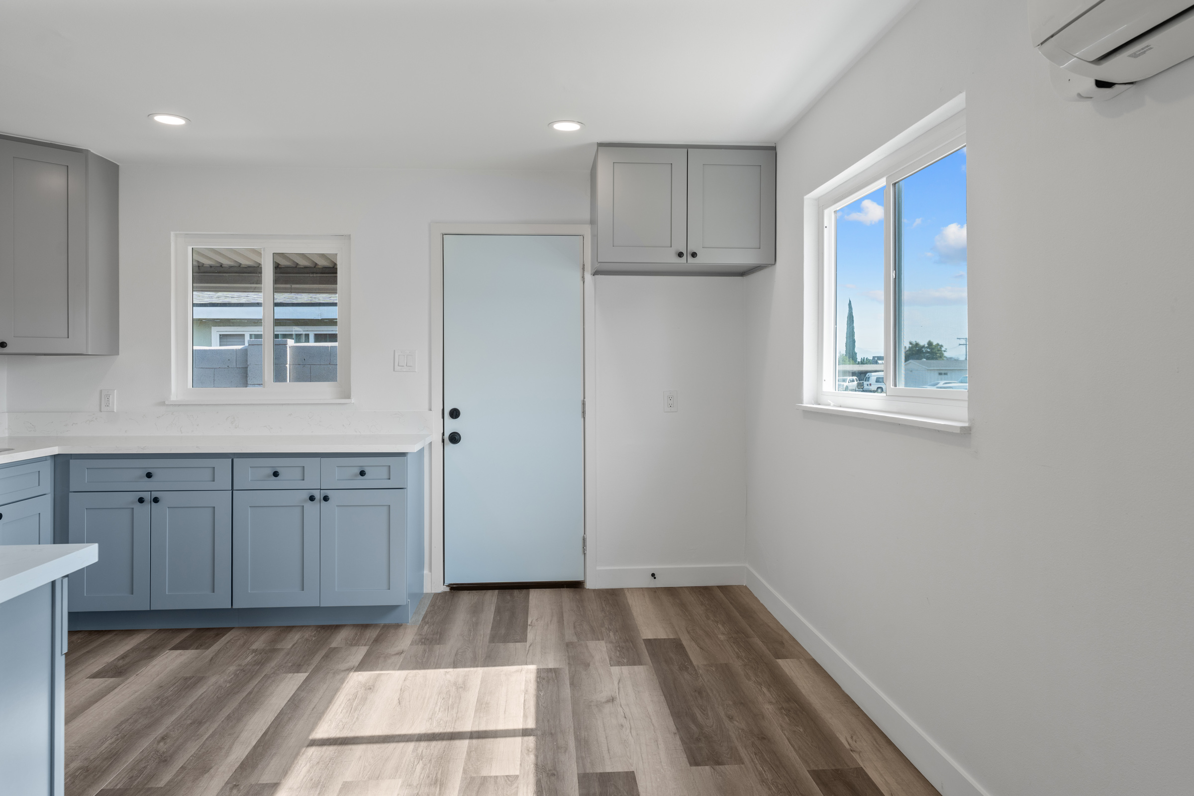 Rialto, California, 92376, United States, 3 Bedrooms Bedrooms, ,2 BathroomsBathrooms,Residential,For Sale,1973698