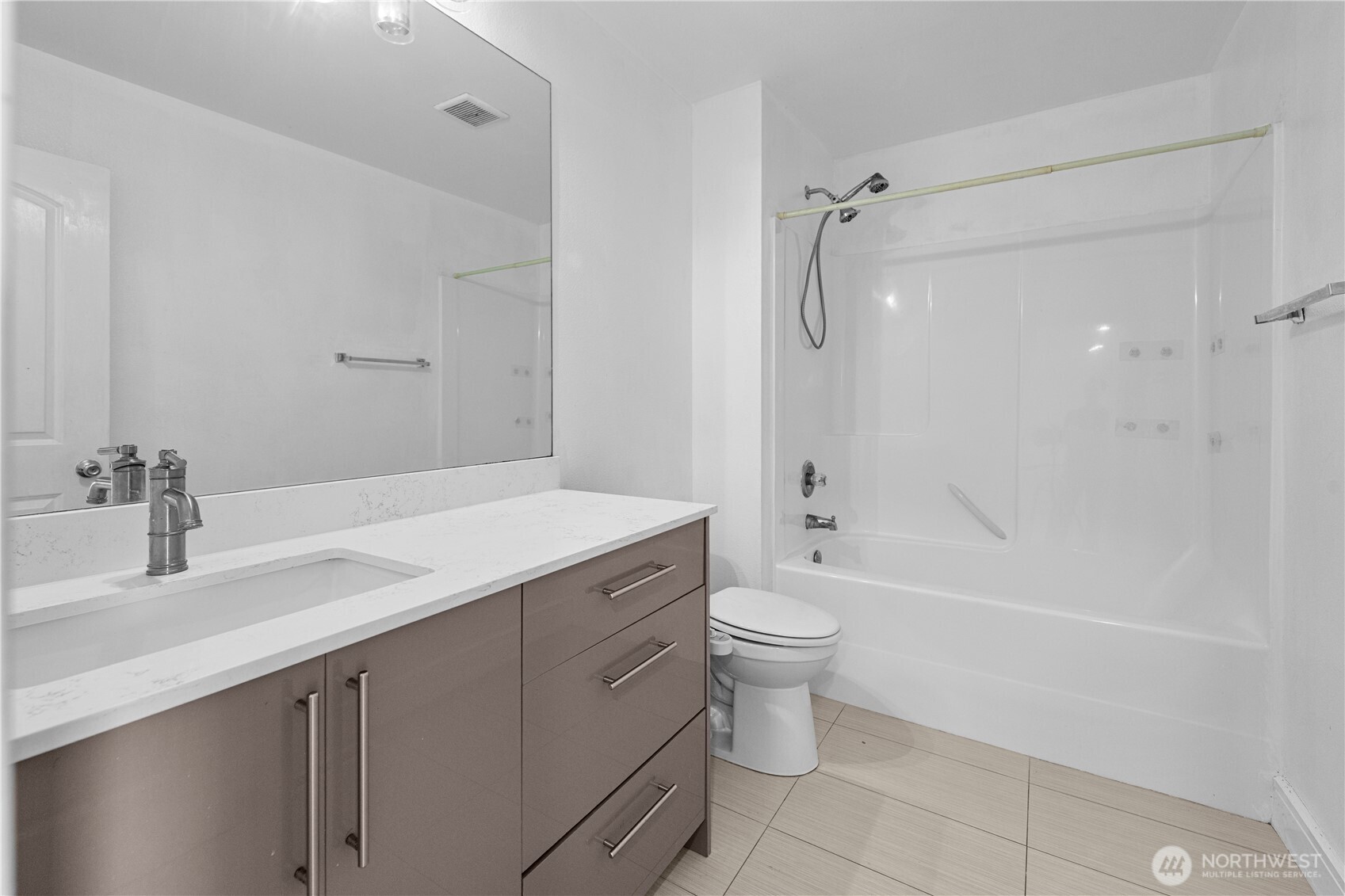 Auburn, Washington, 98092, United States, 3 Bedrooms Bedrooms, ,3 BathroomsBathrooms,Residential,For Sale,1911390