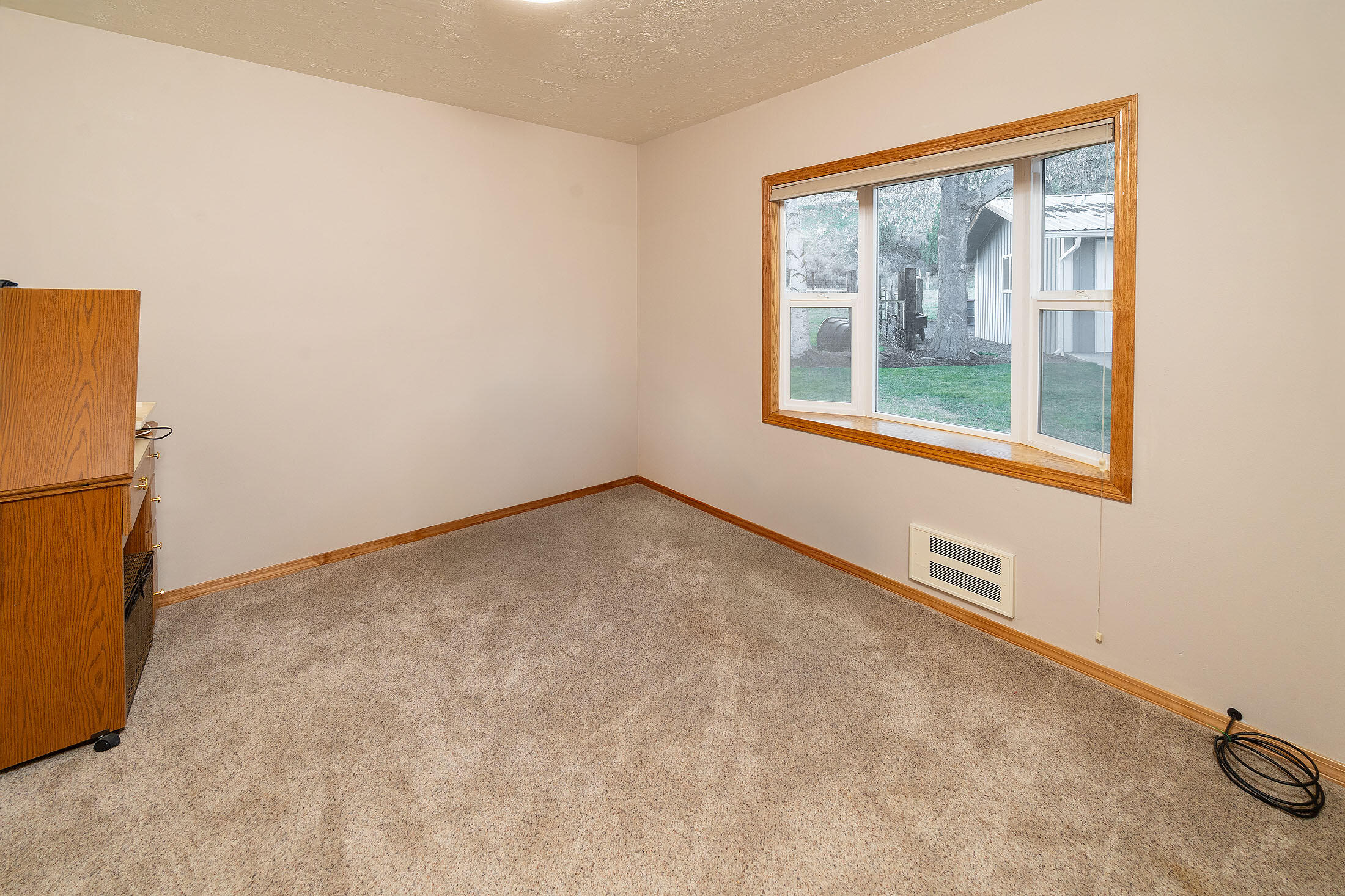 Prineville, Oregon, 97754, United States, 3 Bedrooms Bedrooms, ,2 BathroomsBathrooms,Residential,For Sale,1753104