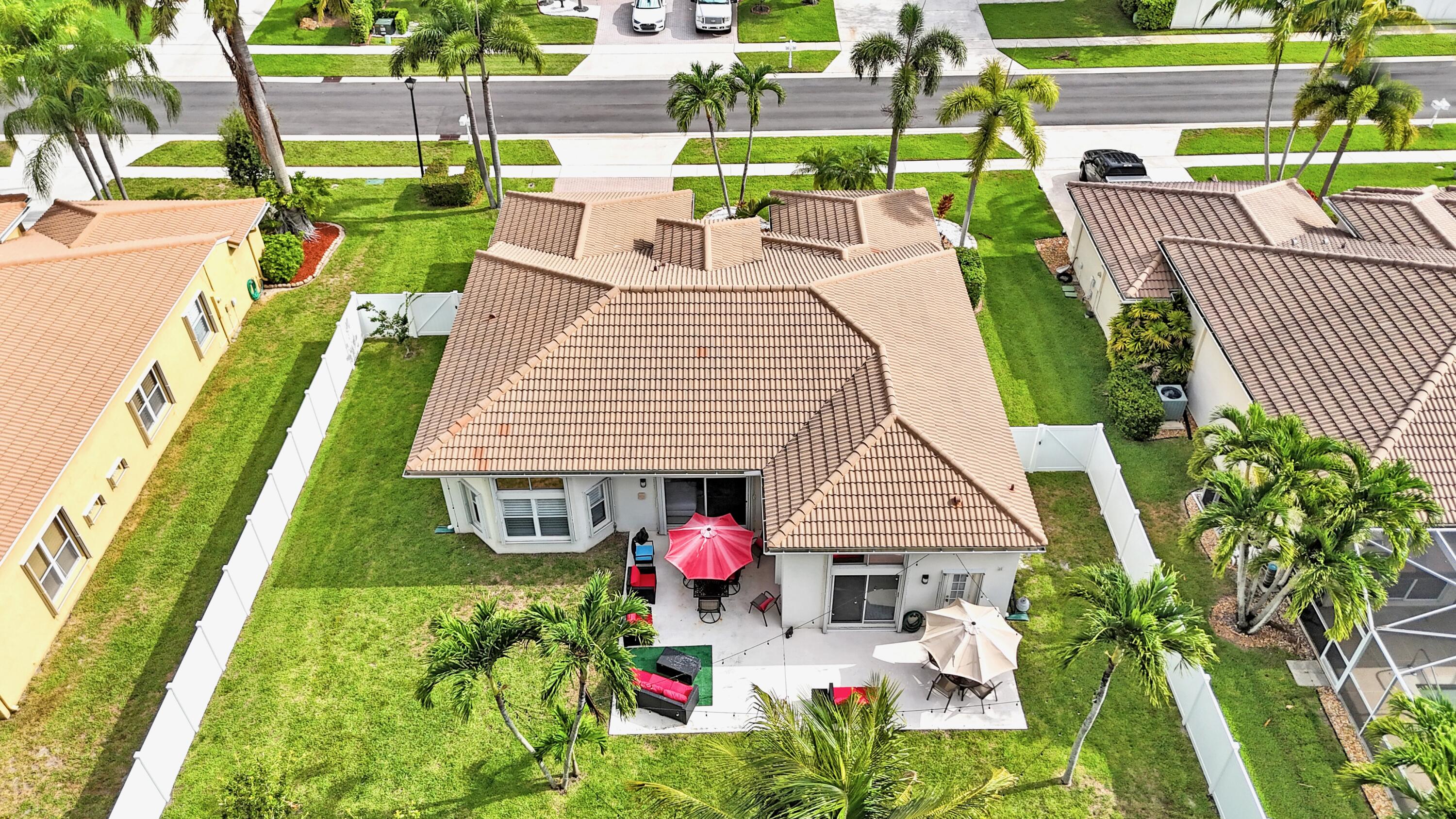 Lake Worth, Florida, 33463, United States, 3 Bedrooms Bedrooms, ,3 BathroomsBathrooms,Residential,For Sale,1905874