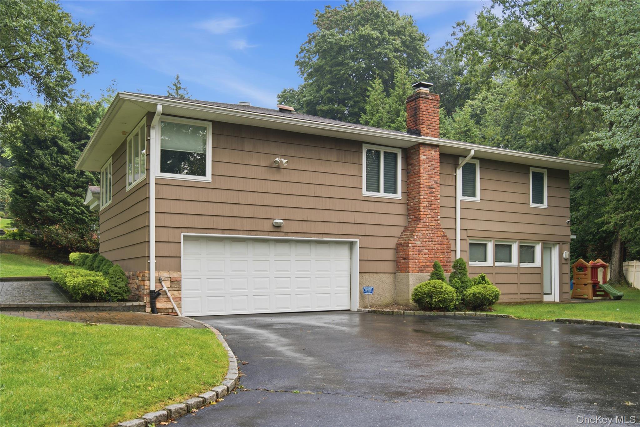  29 Sycamore Drive, Roslyn, NY, 11576 - 物件實景