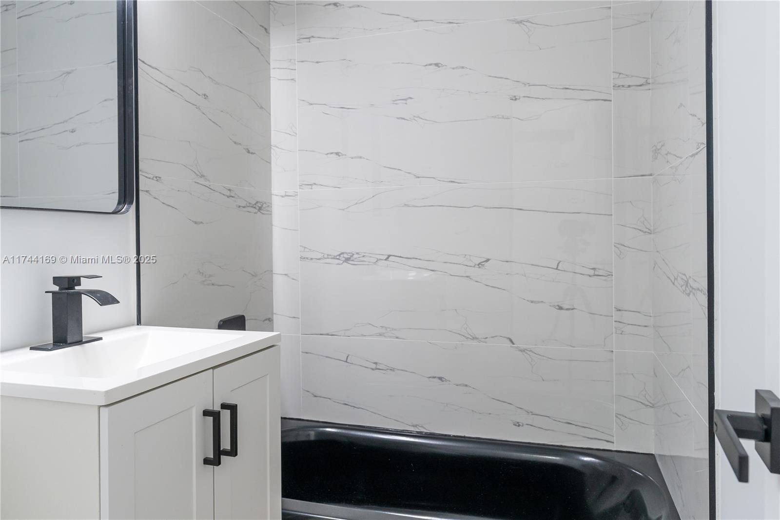 Opa-locka, Florida, 33054, United States, 3 Bedrooms Bedrooms, ,2 BathroomsBathrooms,Residential,For Sale,1981872