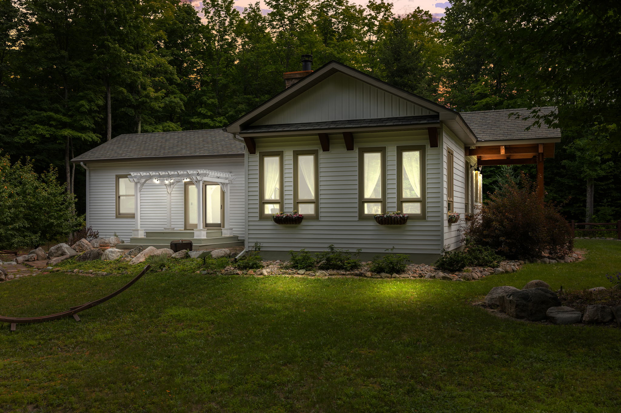Mancelona, Michigan, 49659, United States, 3 Bedrooms Bedrooms, ,2 BathroomsBathrooms,Residential,For Sale,1918850