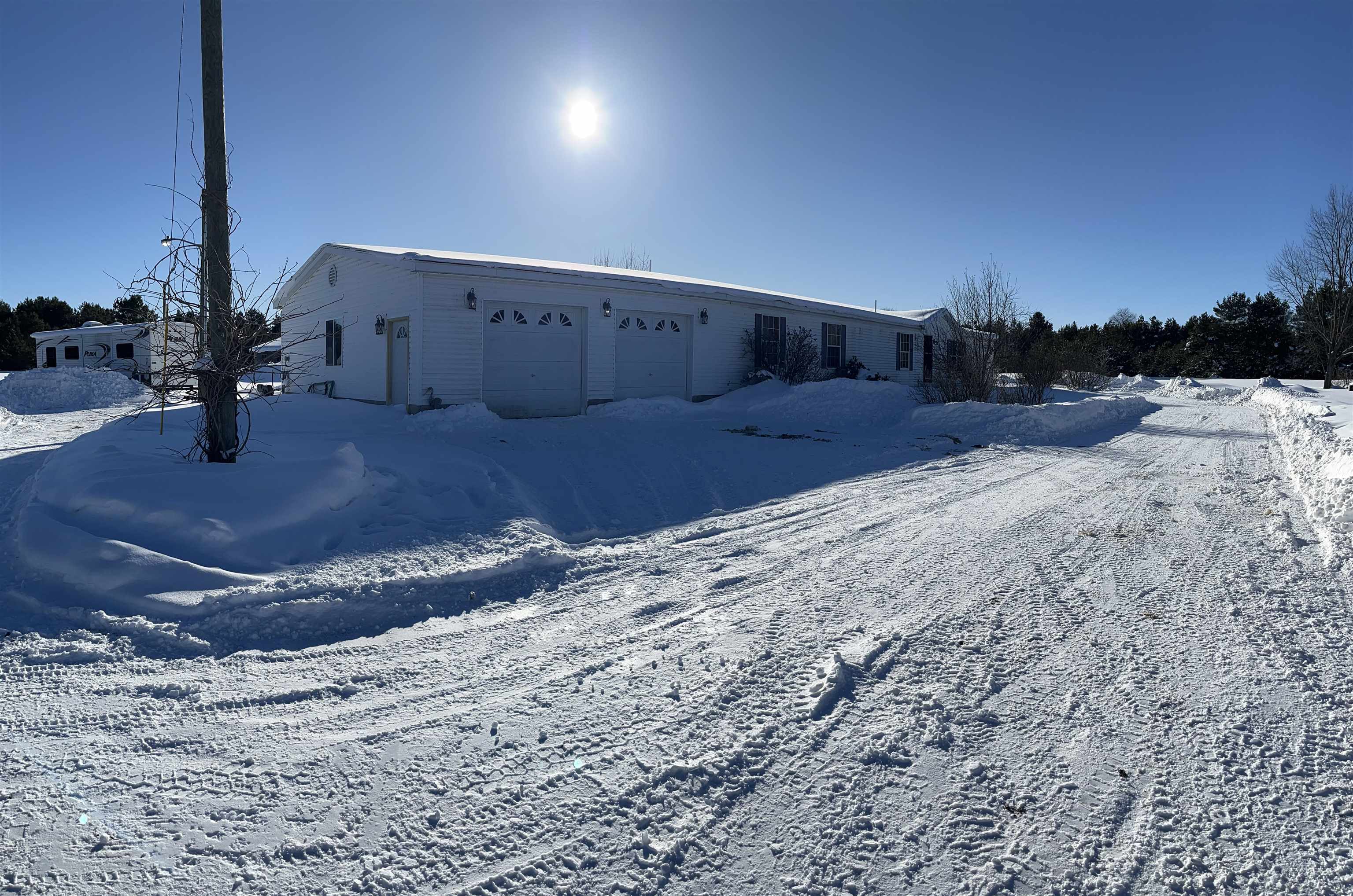 Fife Lake, Michigan, 49633, United States, 7 Bedrooms Bedrooms, ,4 BathroomsBathrooms,Residential,For Sale,2015344