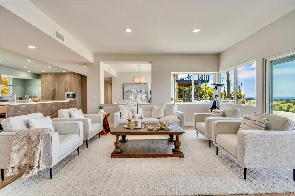 1669 Burgundy Rd., Encinitas, California, 92024, United States, 6 Bedrooms Bedrooms, ,5 BathroomsBathrooms,Residential,For Sale,1669 Burgundy Rd.,1537433