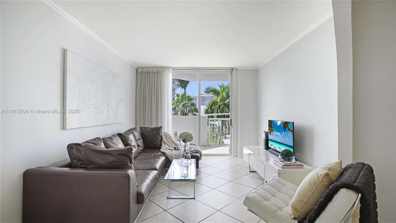 Miami Beach, Florida, 33139, United States, 2 Bedrooms Bedrooms, ,2 BathroomsBathrooms,Residential,For Sale,1993310