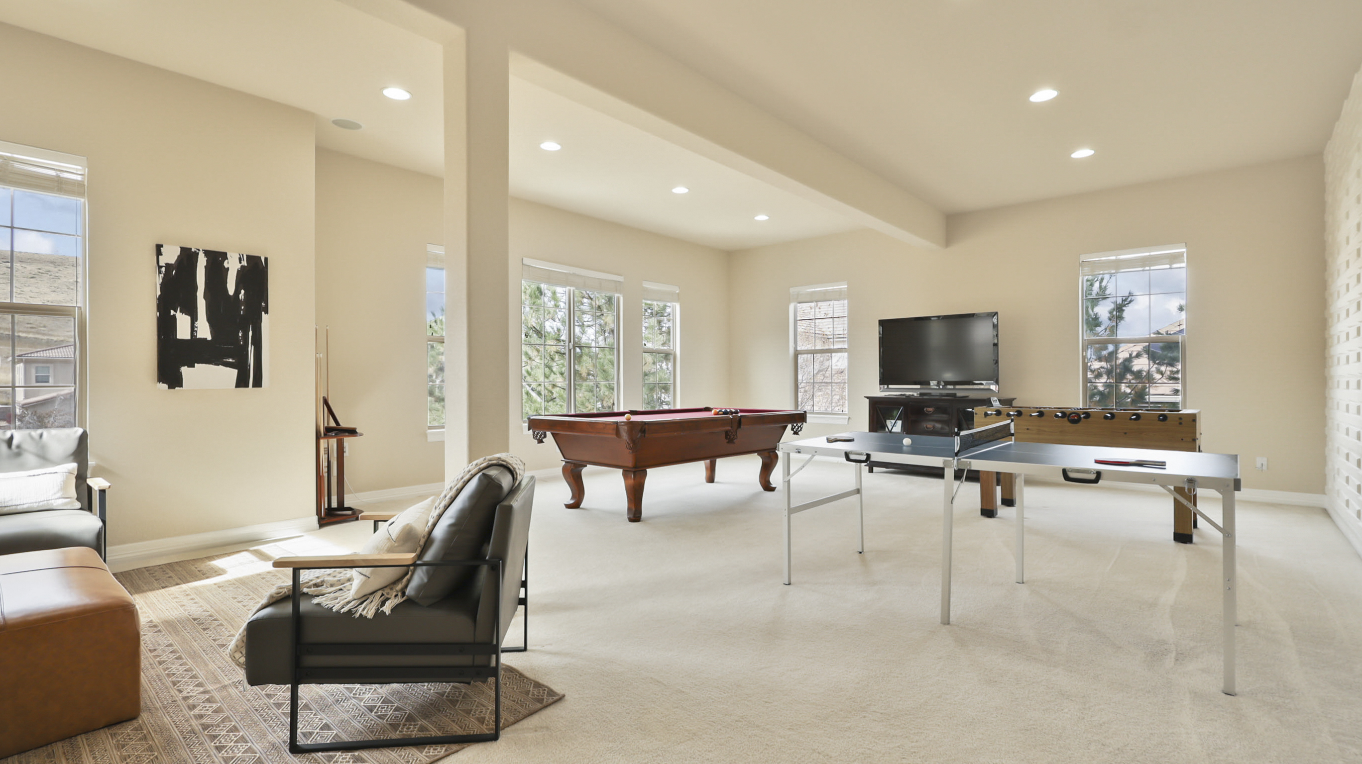 Lone Tree, Colorado, 80124, United States, 5 Bedrooms Bedrooms, ,5 BathroomsBathrooms,Residential,For Sale,1988752