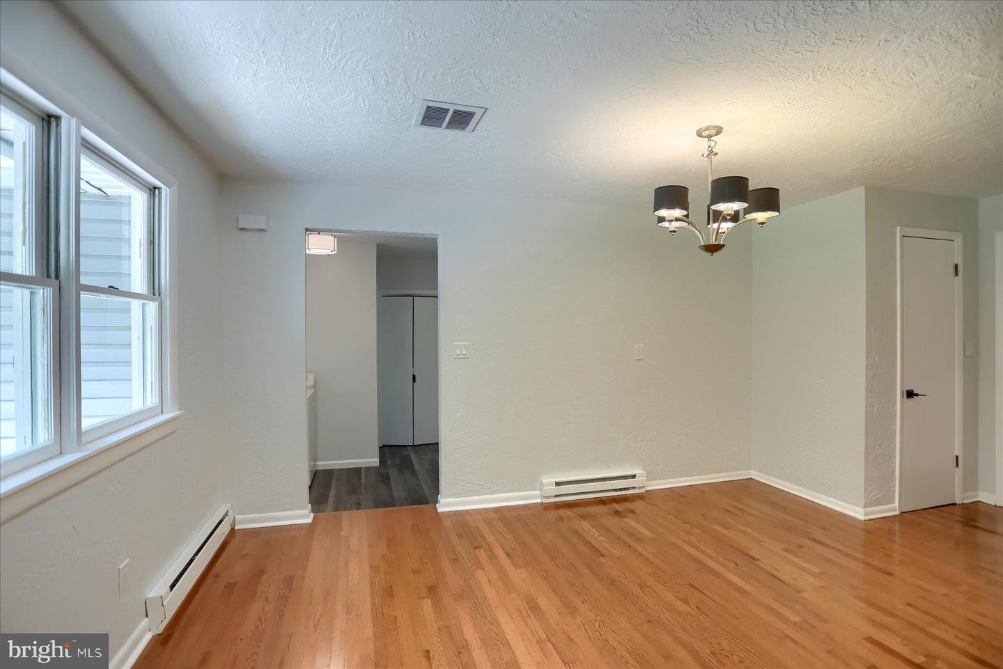 New Cumberland, Pennsylvania, 17070, United States, 4 Bedrooms Bedrooms, ,3 BathroomsBathrooms,Residential,For Sale,1955923