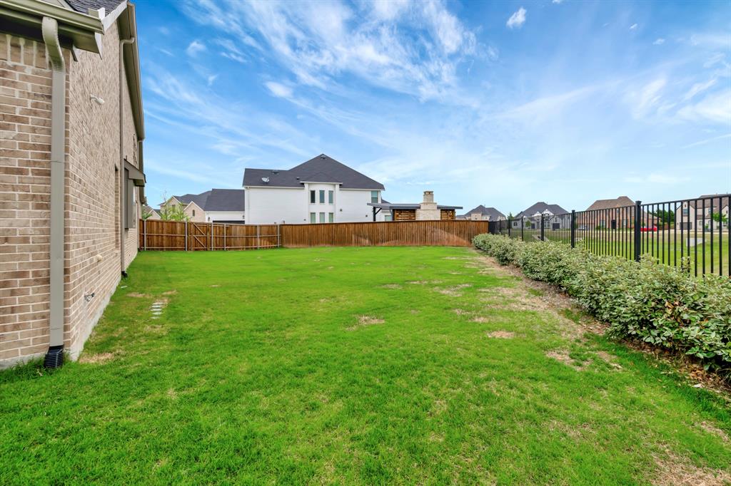 Rockwall, Texas, 75087, United States, 4 Bedrooms Bedrooms, ,6 BathroomsBathrooms,Residential,For Sale,1795252