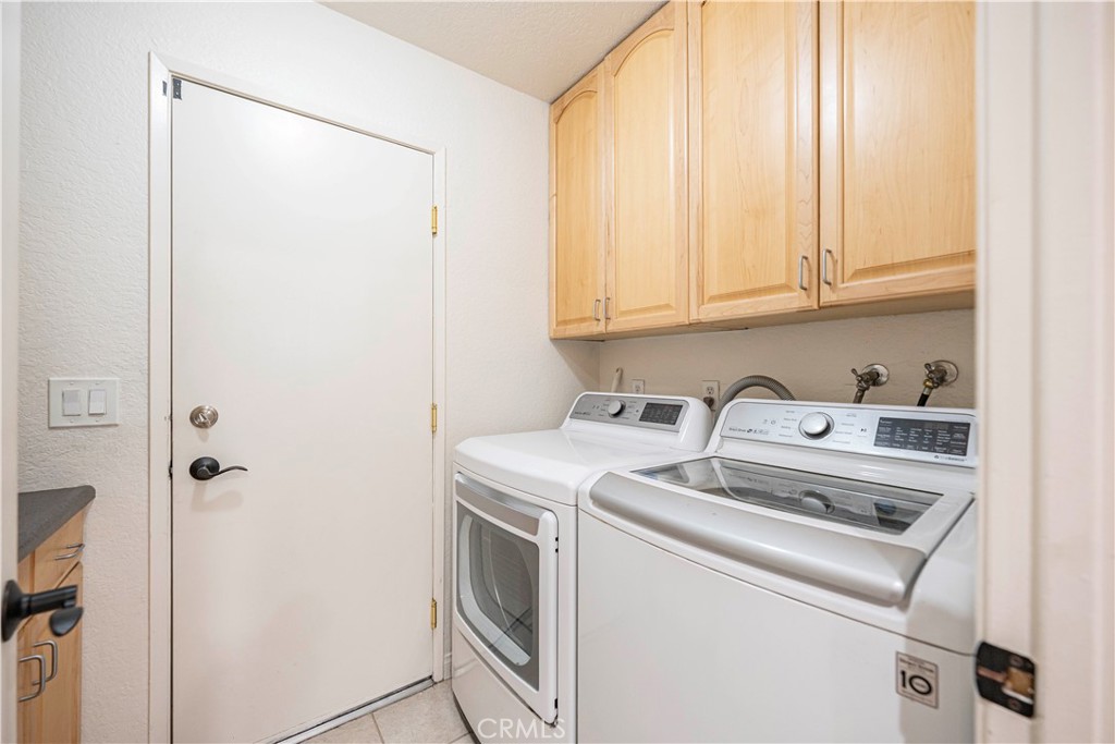 Rancho Cucamonga, California, 91701, United States, 2 Bedrooms Bedrooms, ,2 BathroomsBathrooms,Residential,For Sale,1995388