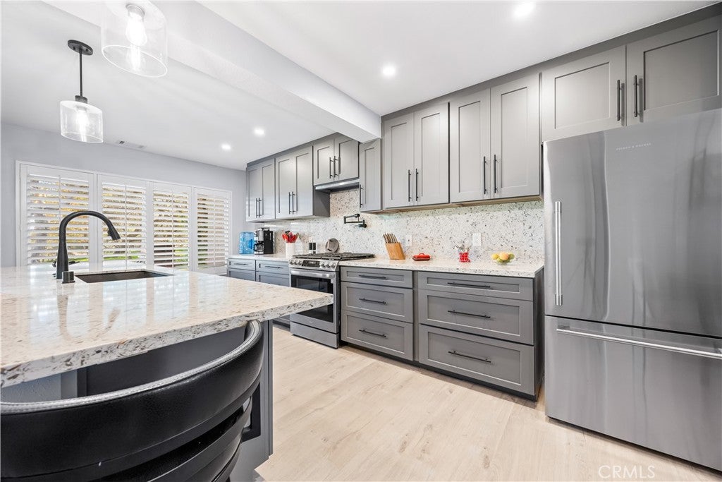 Lompoc, California, 93436, United States, 2 Bedrooms Bedrooms, ,3 BathroomsBathrooms,Residential,For Sale,1998544