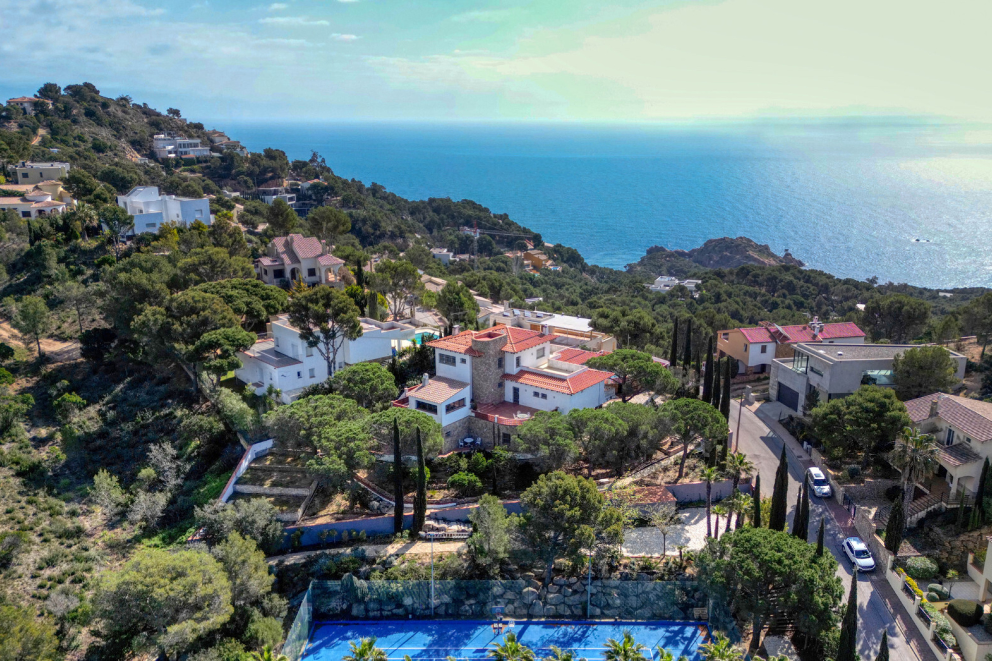  Property with charm and potential with sea and mountain views, Tamariu - 物件實景