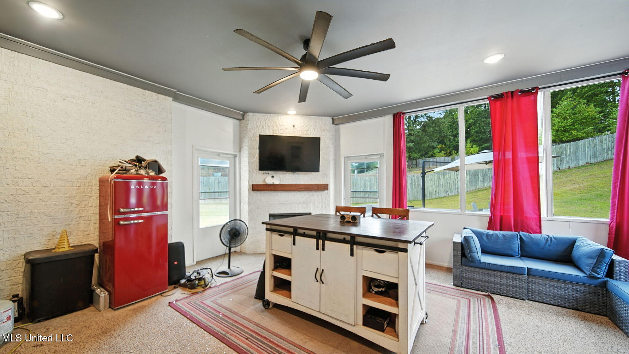 Hernando, Mississippi, 38632, United States, 4 Bedrooms Bedrooms, ,3 BathroomsBathrooms,Residential,For Sale,1978429