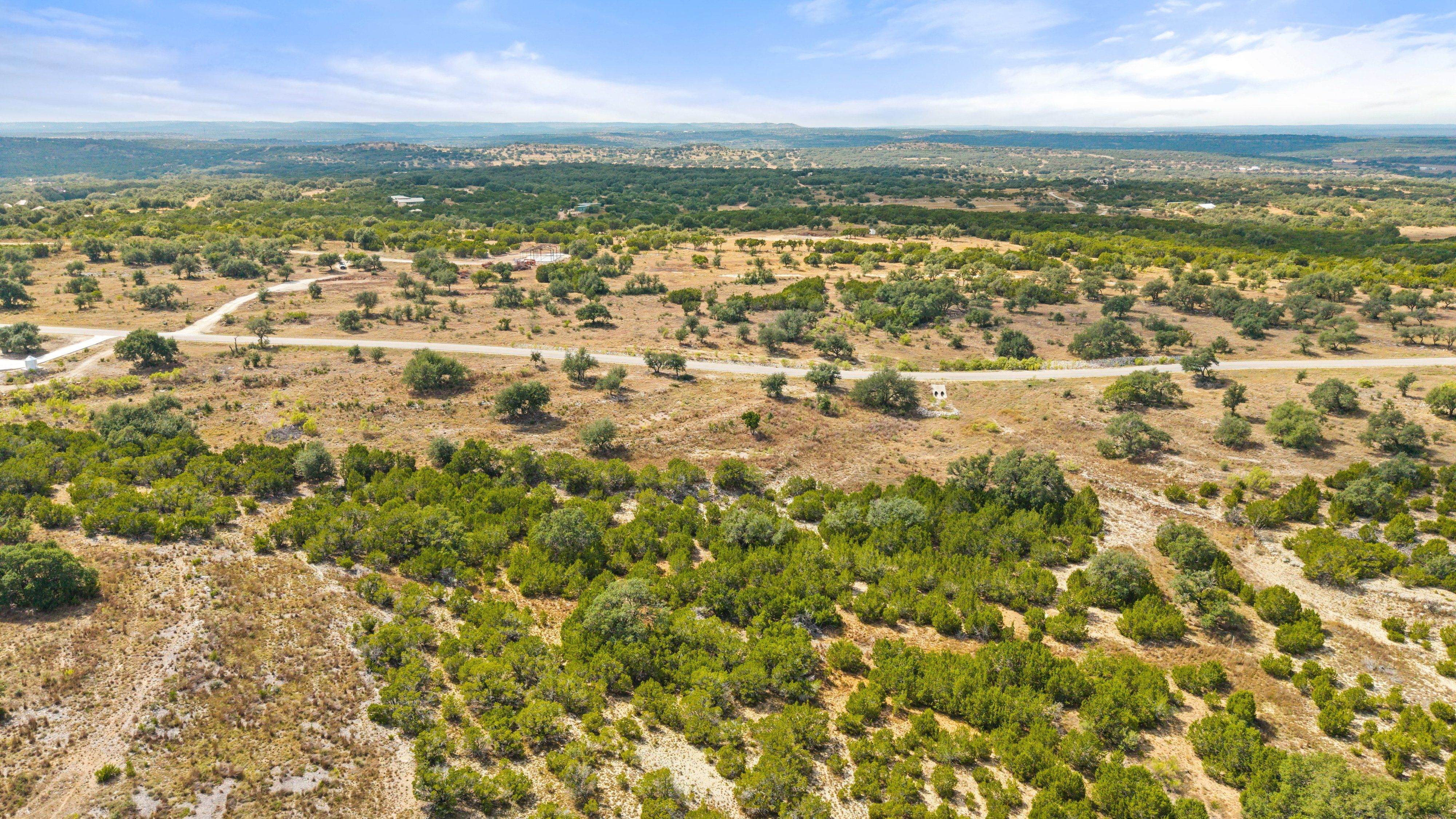  136 Legacy Hills Drive - Stunning 5 acre lot in a luxury gated community - 物件實景