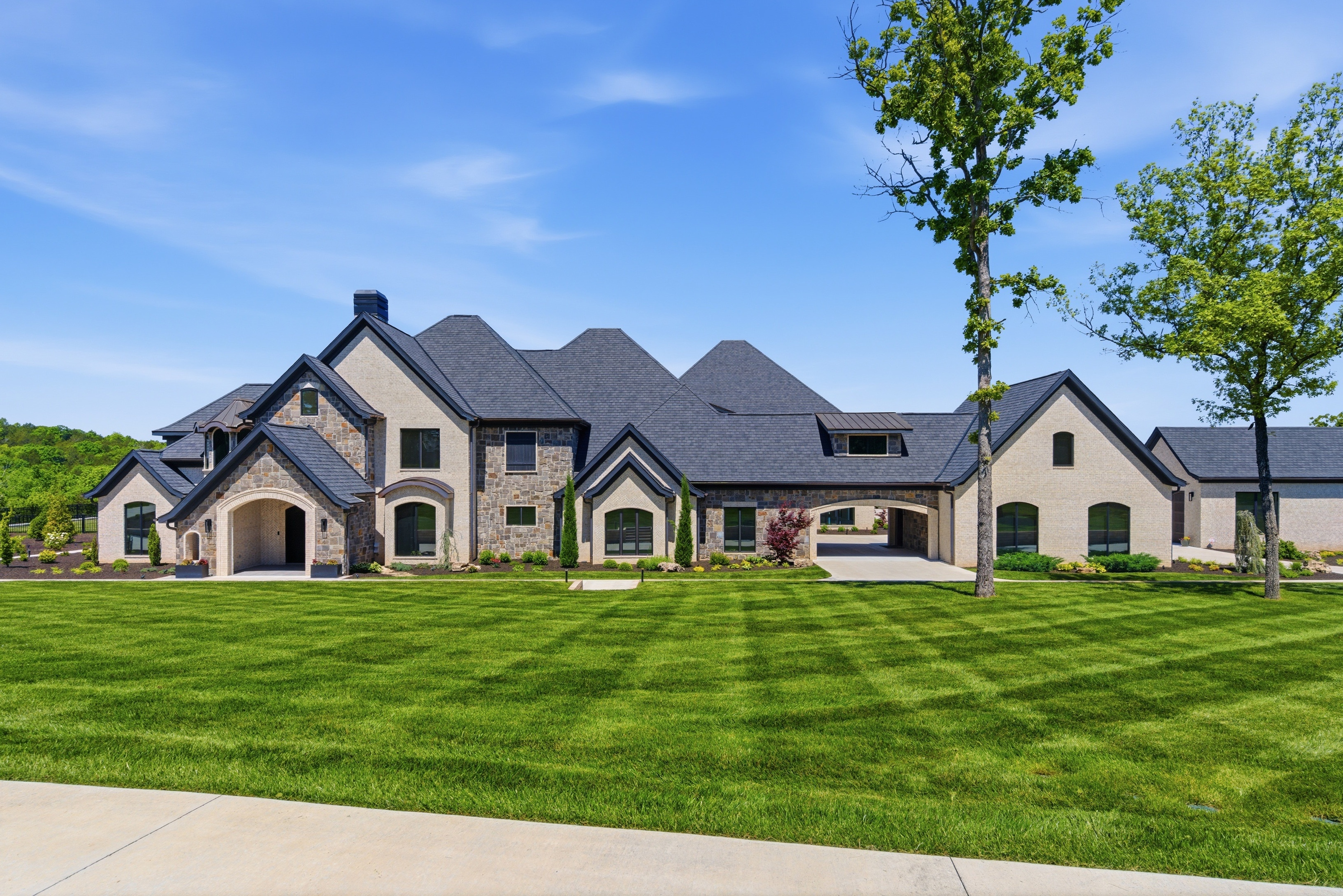  Luxurious Ozark Mountain Estate with Pool, Sports Complex & Private Track - 物件實景