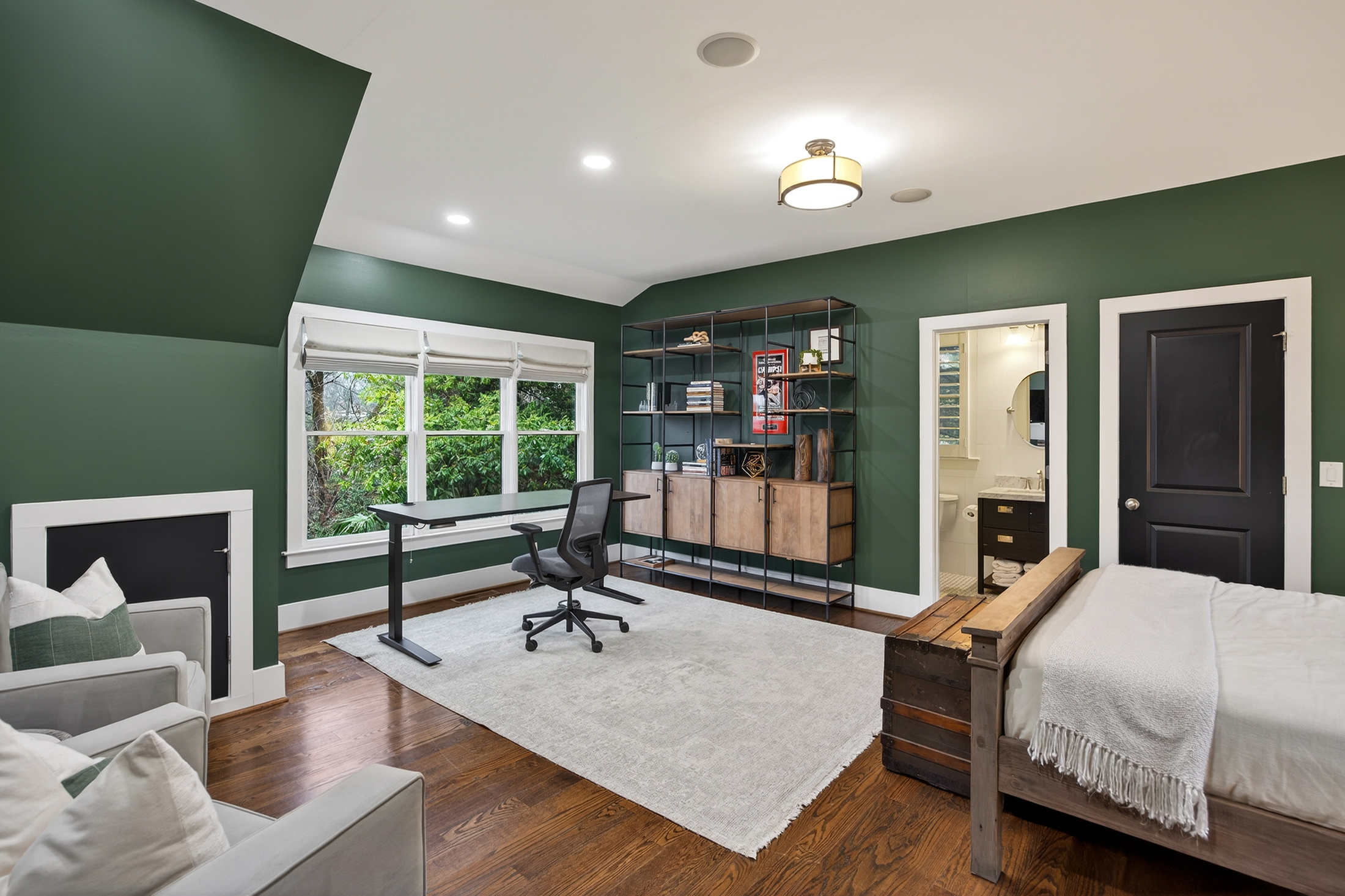 Timeless Style, Incredible Space and Convenient Brookwood Location - 物件實景