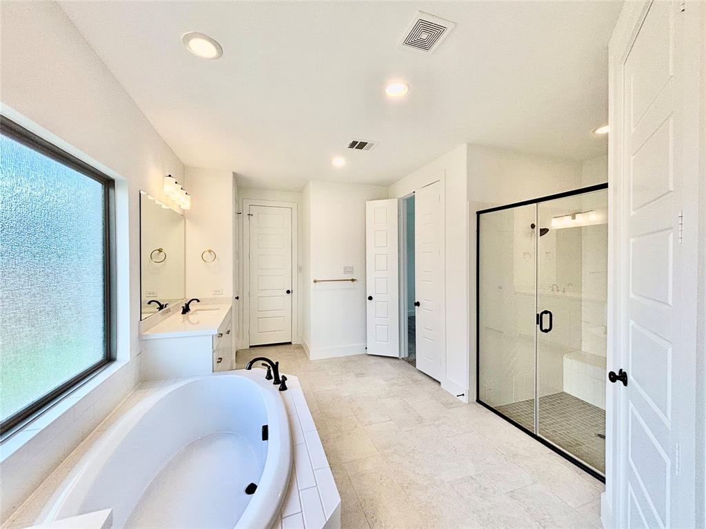 Haslet, Texas, 76052, United States, 5 Bedrooms Bedrooms, ,5 BathroomsBathrooms,Residential,For Sale,1876085