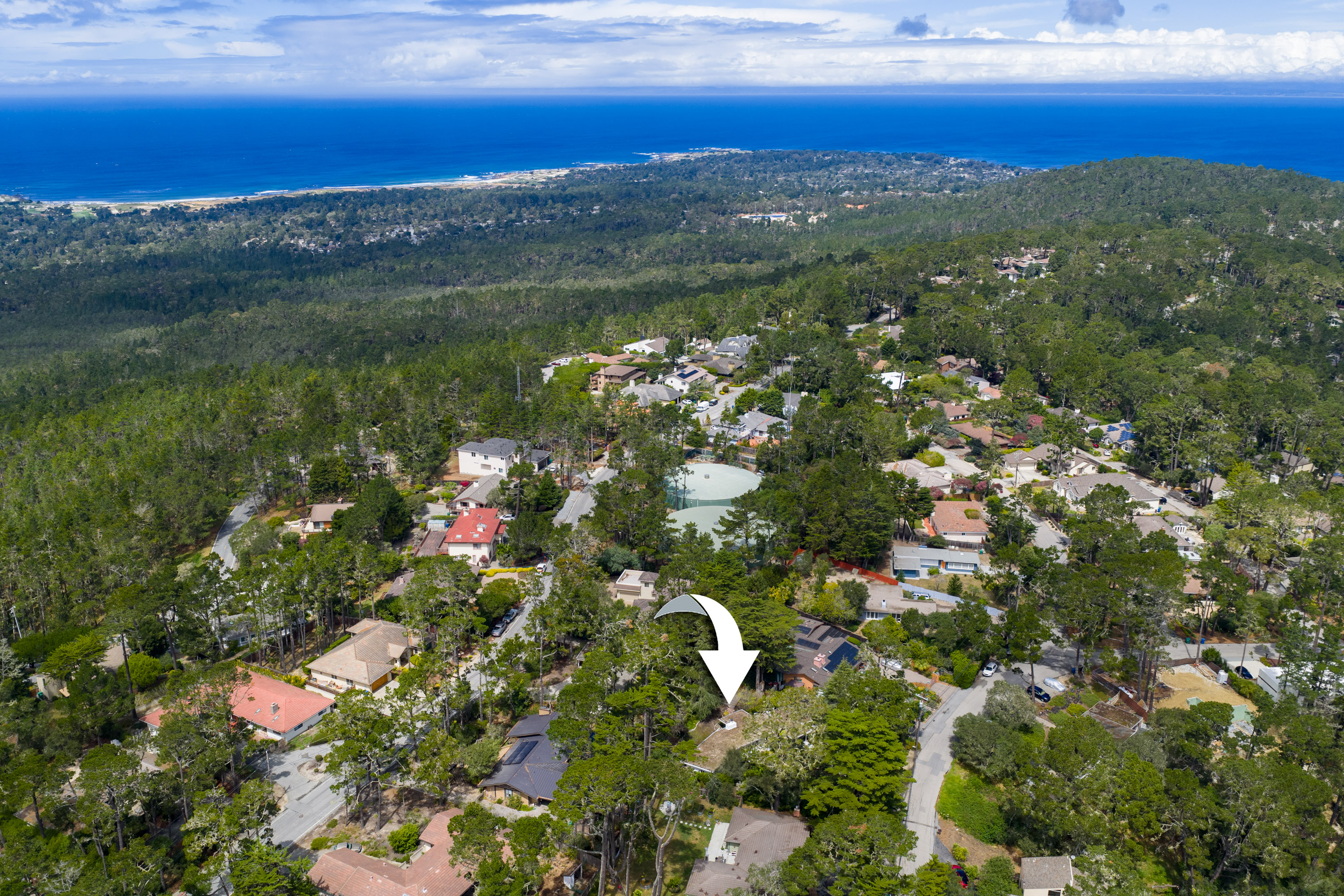  4058 El Bosque Drive - 物件實景