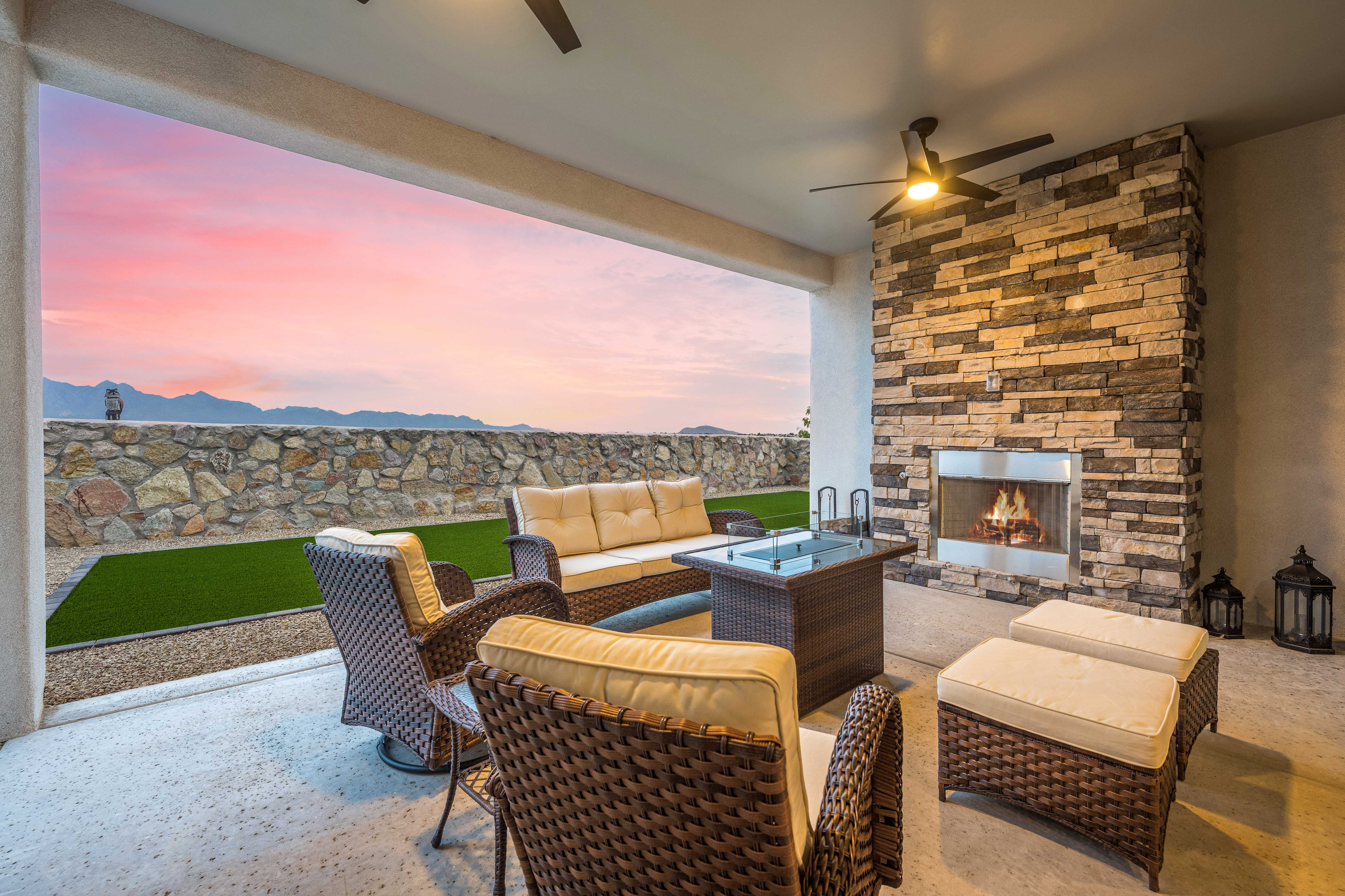 Las Cruces, New Mexico, 88011, United States, 5 Bedrooms Bedrooms, ,3 BathroomsBathrooms,Residential,For Sale,1983891