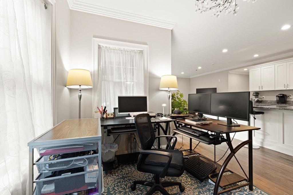 Holbrook, Massachusetts, 02343, United States, 2 Bedrooms Bedrooms, ,2 BathroomsBathrooms,Residential,For Sale,1957151