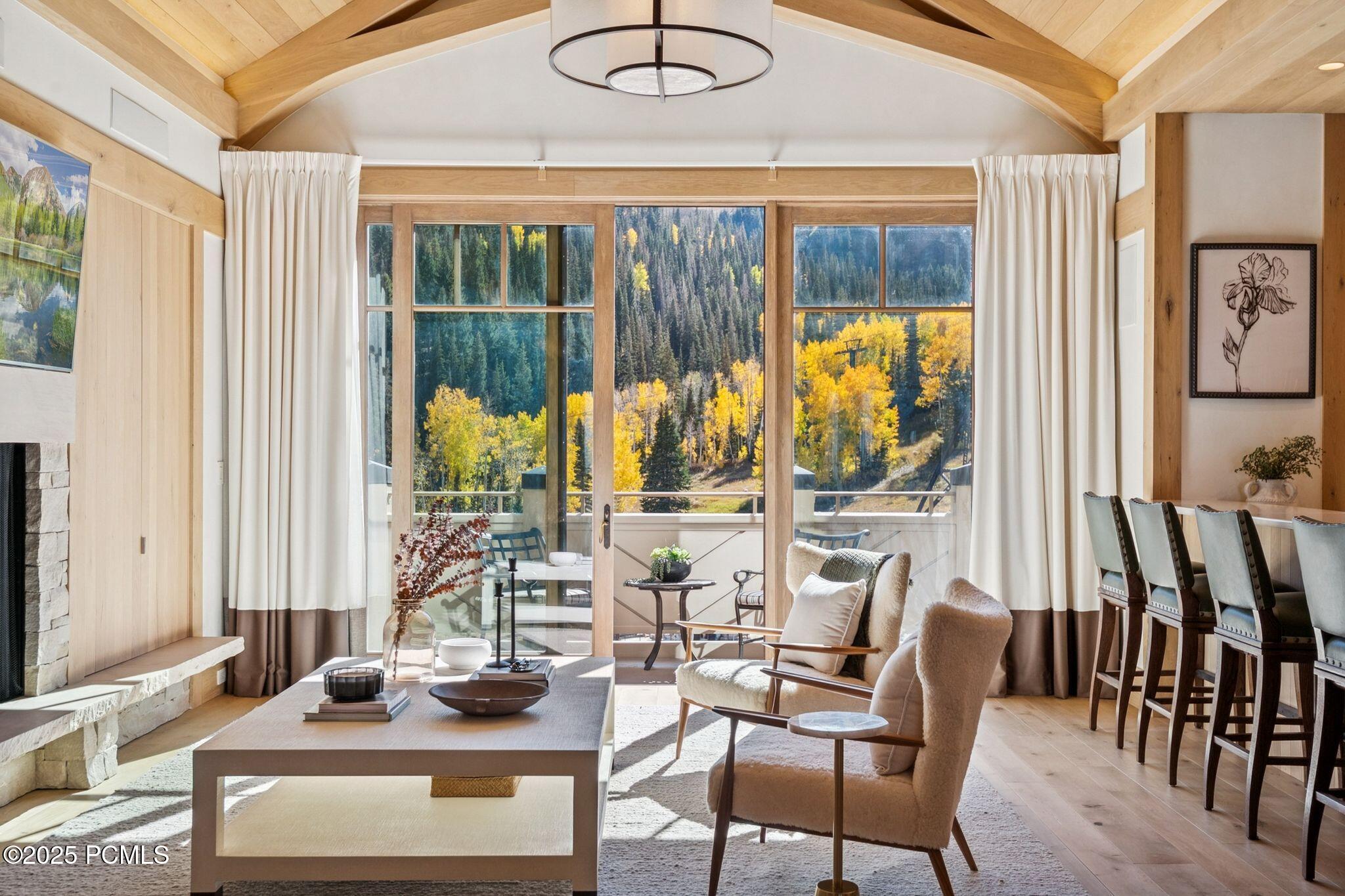 Park City, Utah, 84060, United States, 4 Bedrooms Bedrooms, ,5 BathroomsBathrooms,Residential,For Sale,1934666