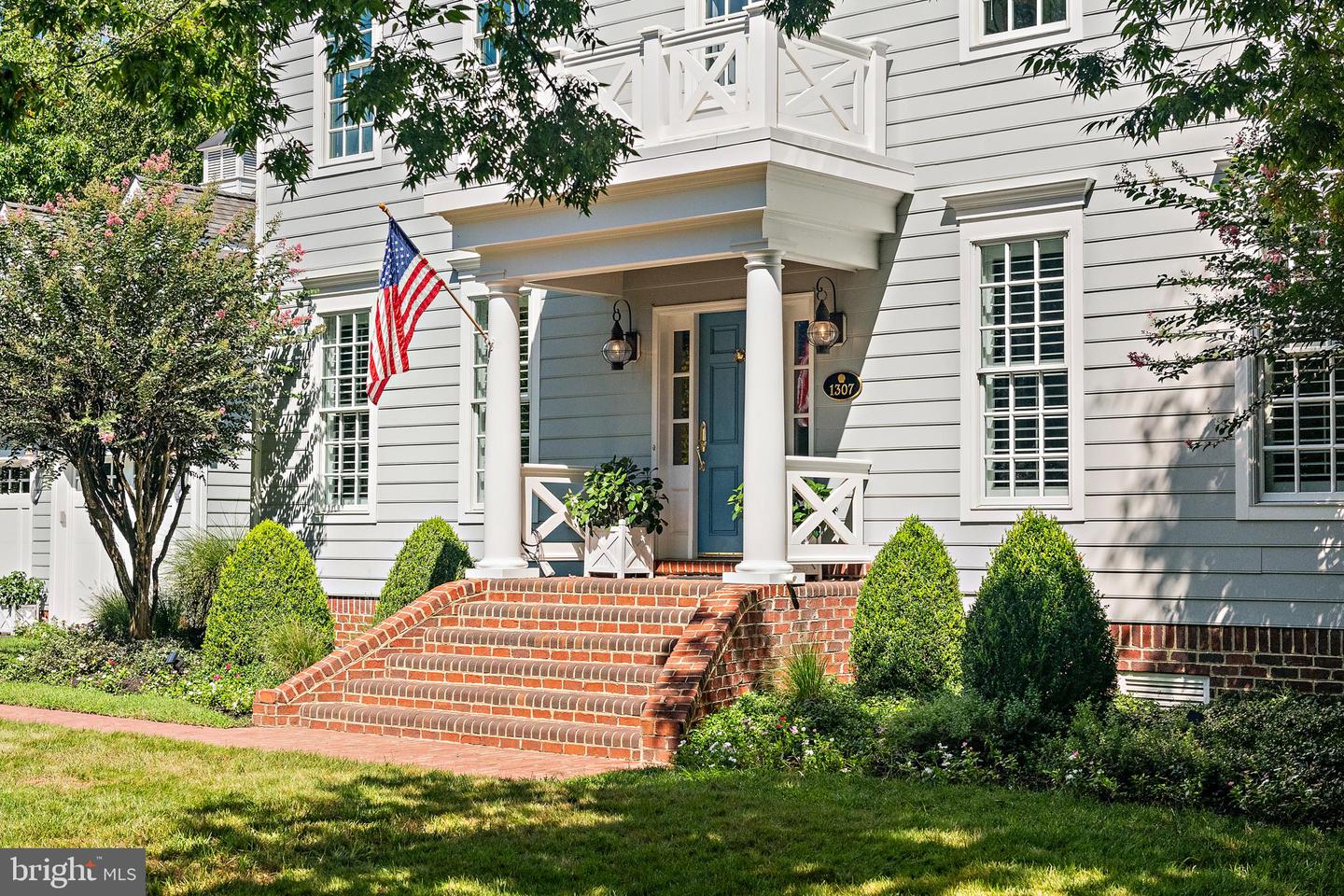 Annapolis, Maryland, 21403, United States, 4 Bedrooms Bedrooms, ,5 BathroomsBathrooms,Residential,For Sale,1927393