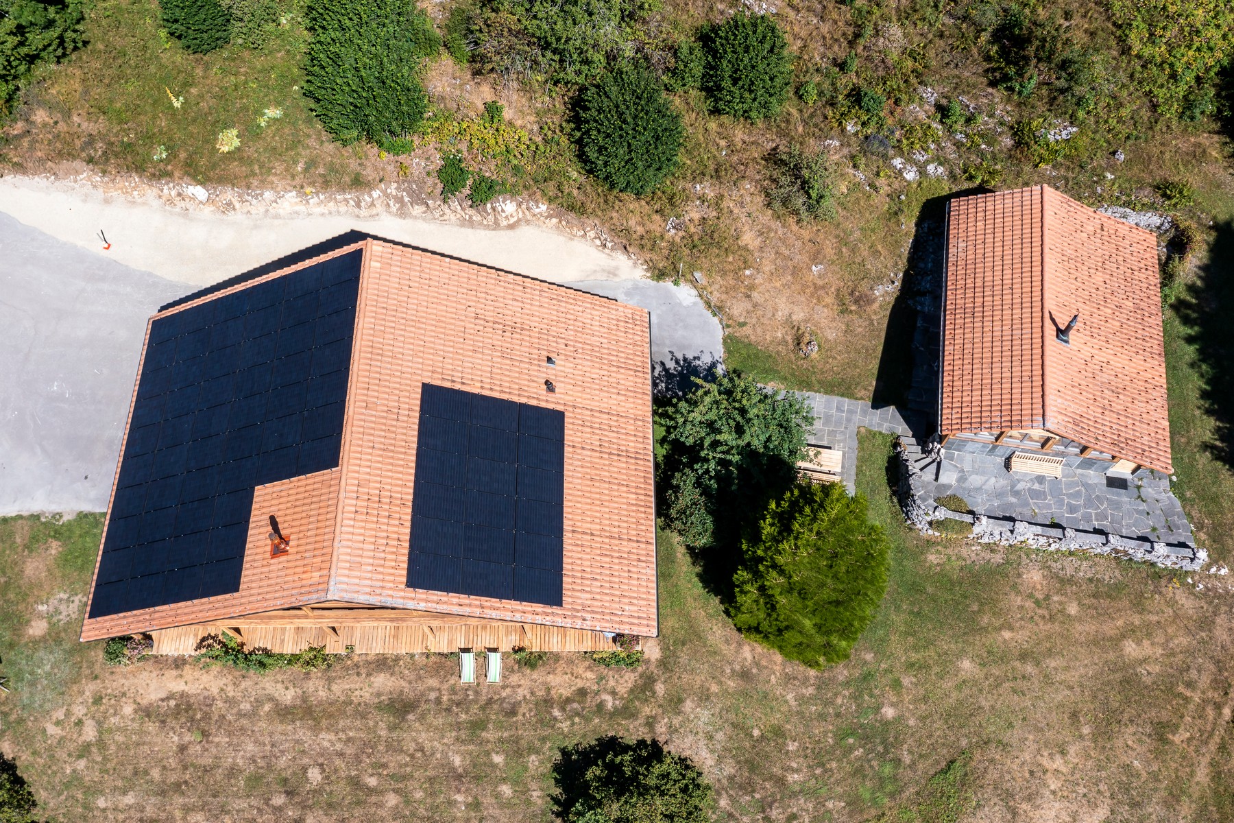  A rare property featuring two cottages and breathtaking lake views - 物件實景