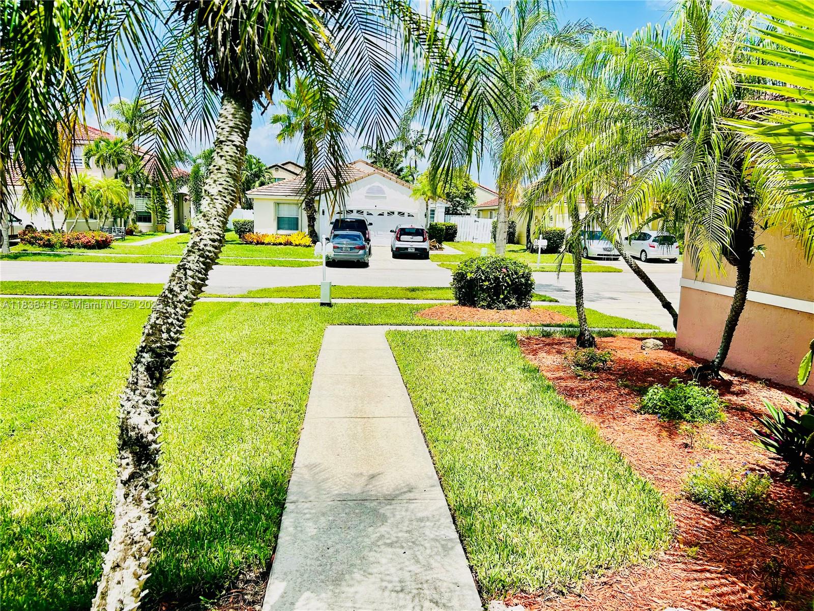 Pembroke Pines, Florida, 33029, United States, 4 Bedrooms Bedrooms, ,3 BathroomsBathrooms,Residential,For Sale,1890530